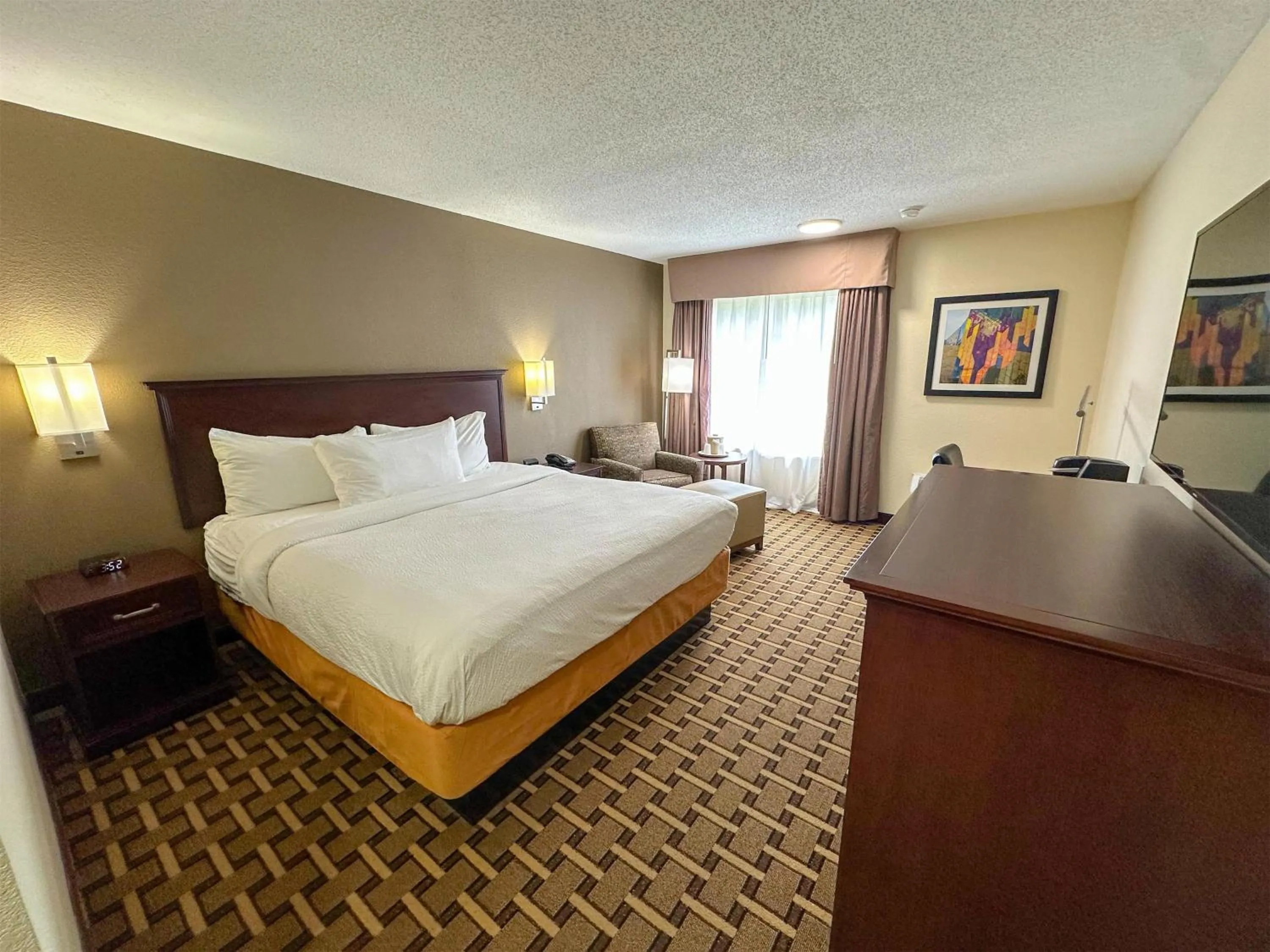 King Room - Disability Access in Sonesta Essential Hotels Overland Park