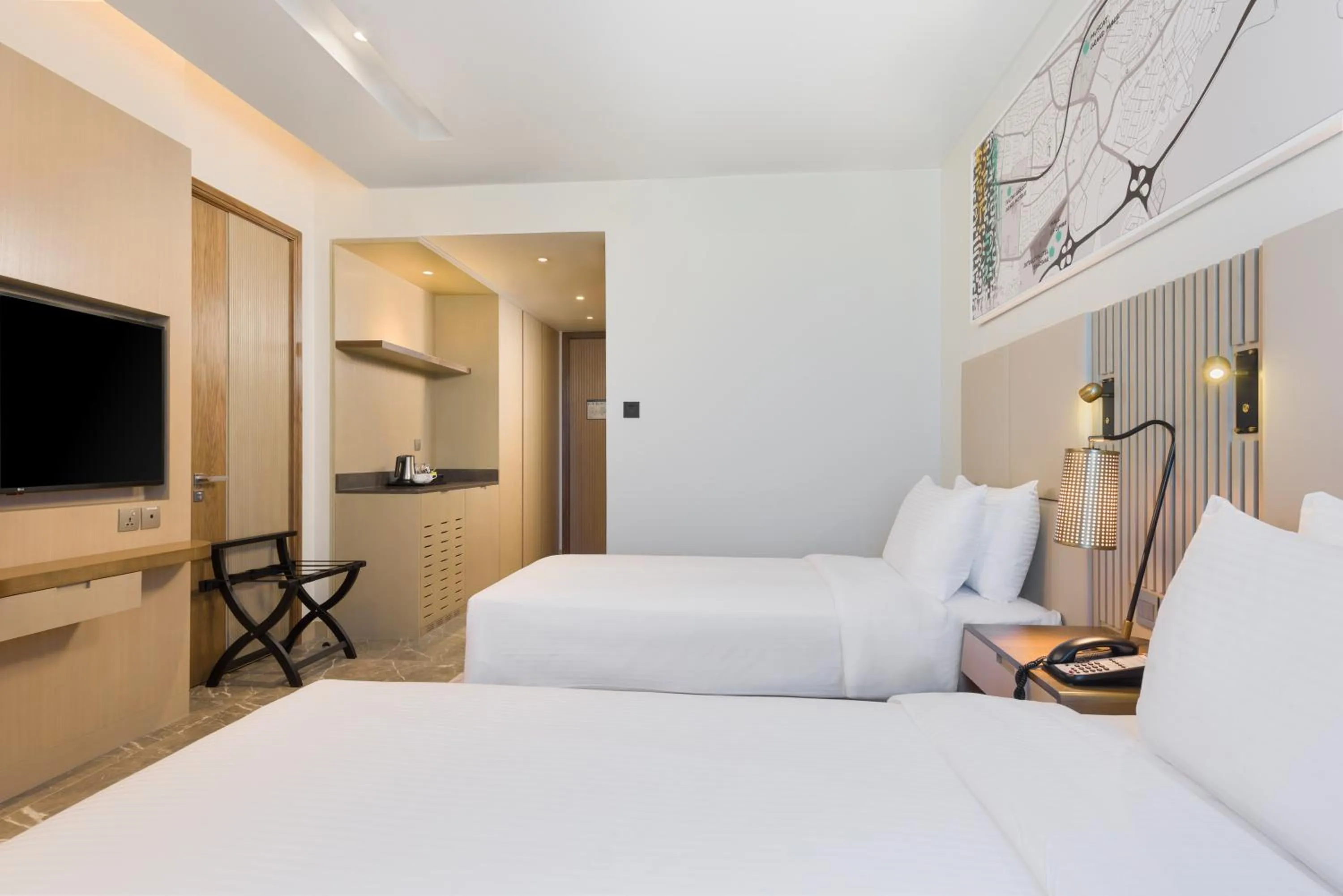 Standard Twin Room in IntercityHotel Bawshar Muscat