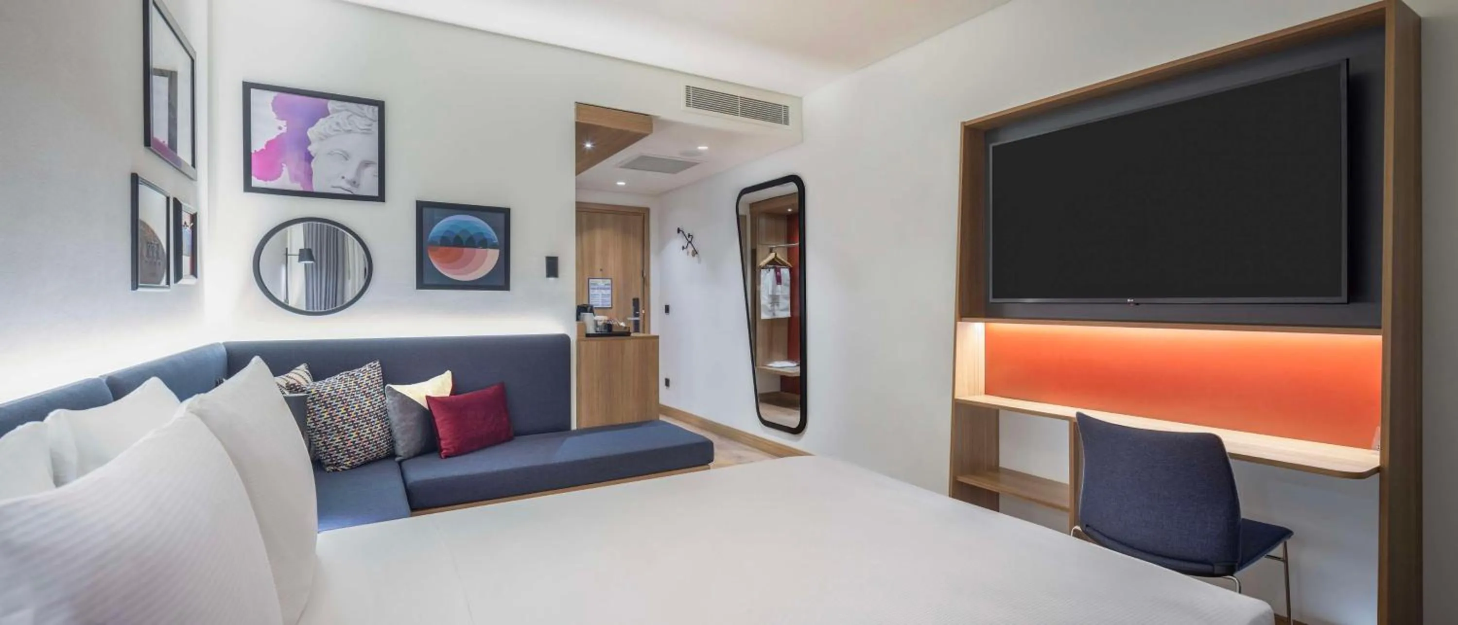 Queen Room with Sofa Bed in Hampton by Hilton Antalya Airport