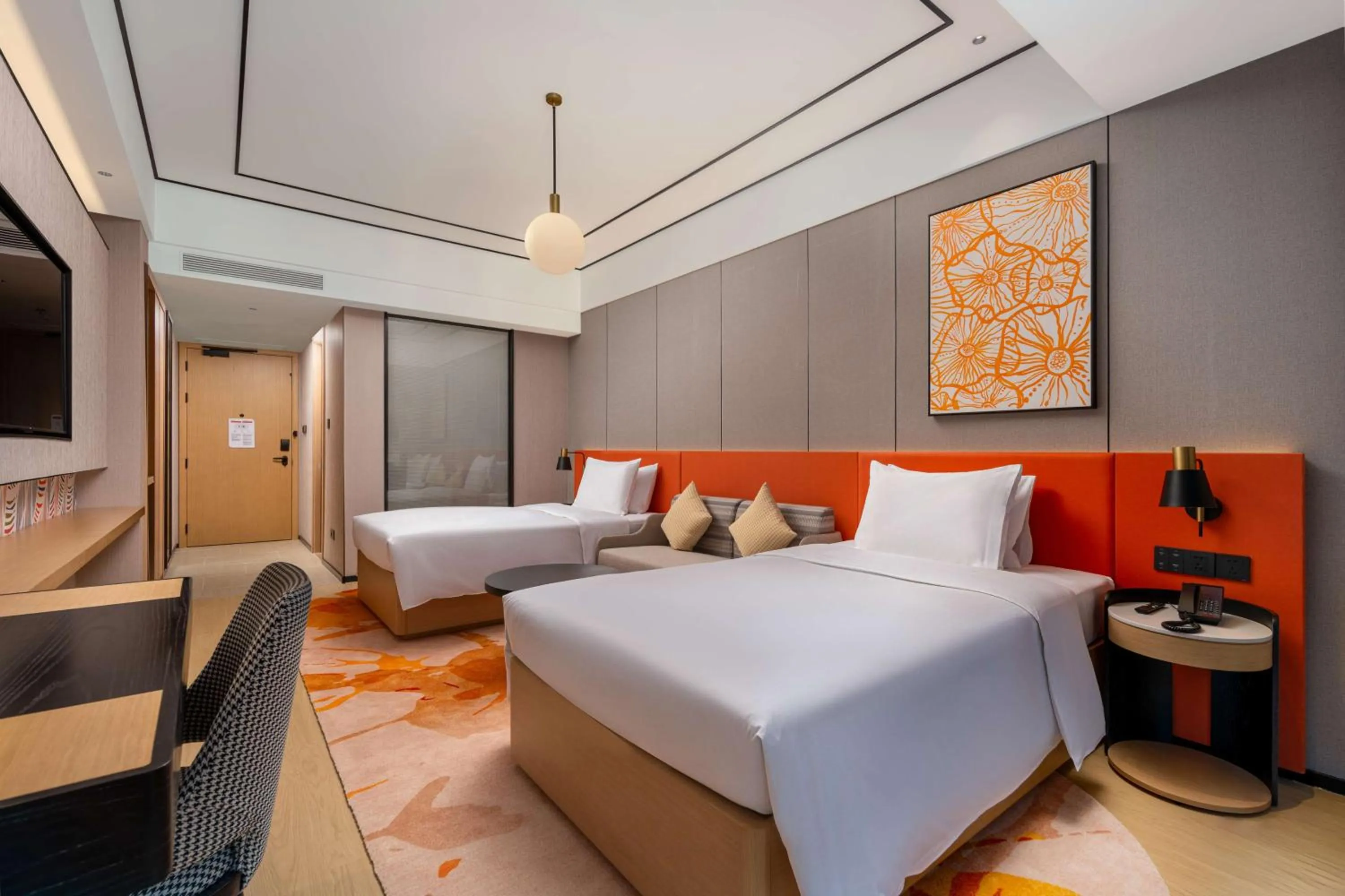 Deluxe Twin Room in Hilton Garden Inn Nantong Haohe Scenic Area