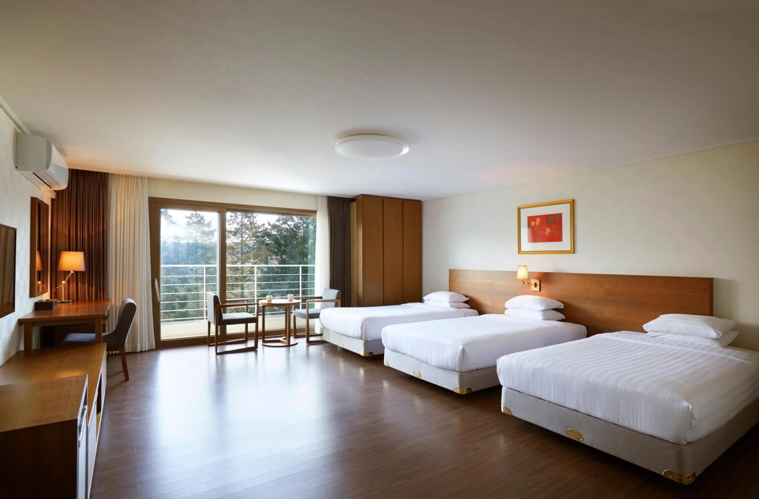 Triple Room with Balcony in Jeju Aerospace Hotel