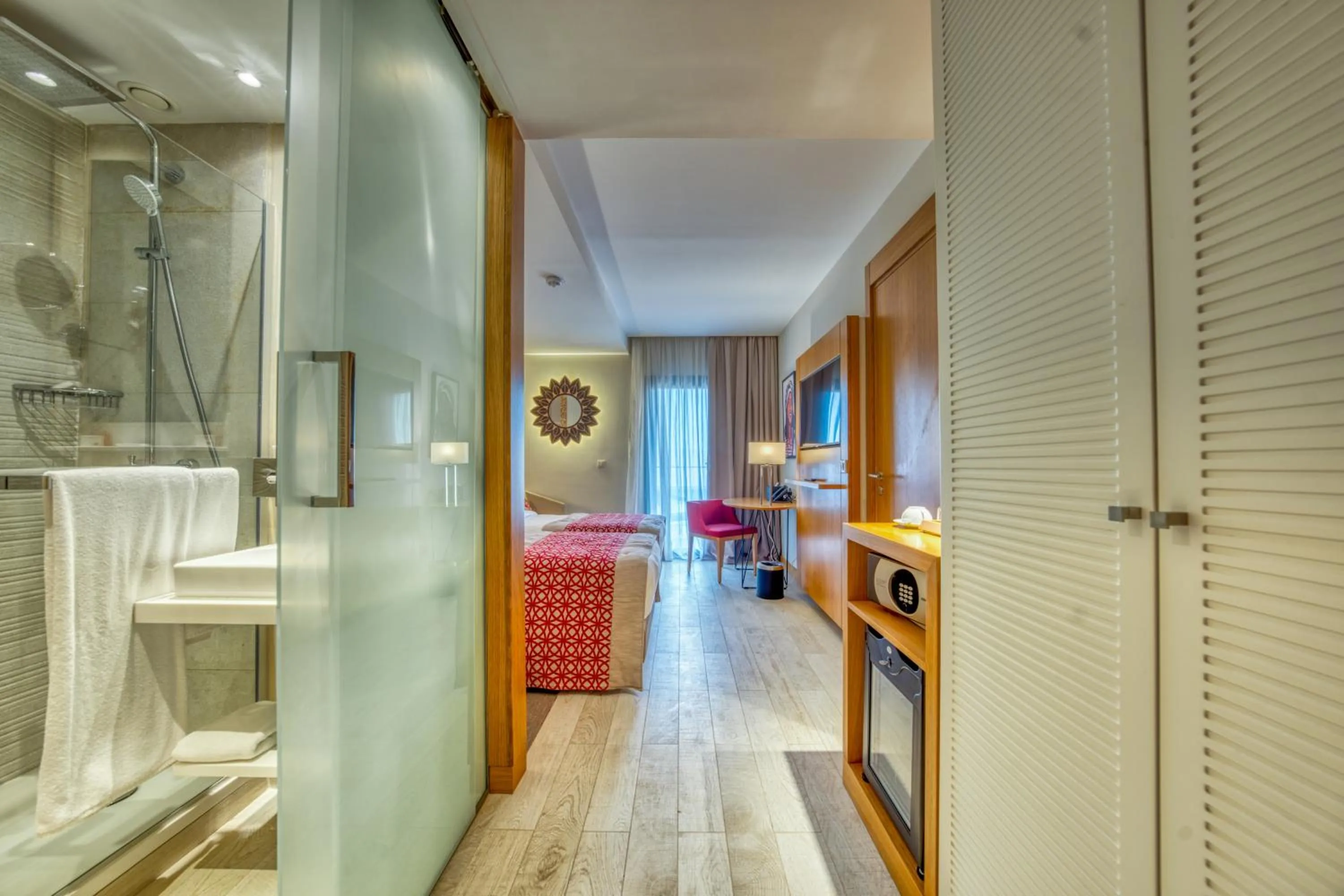 Deluxe Double Room with Balcony and Sea View in Azalaï Hôtel Dakar