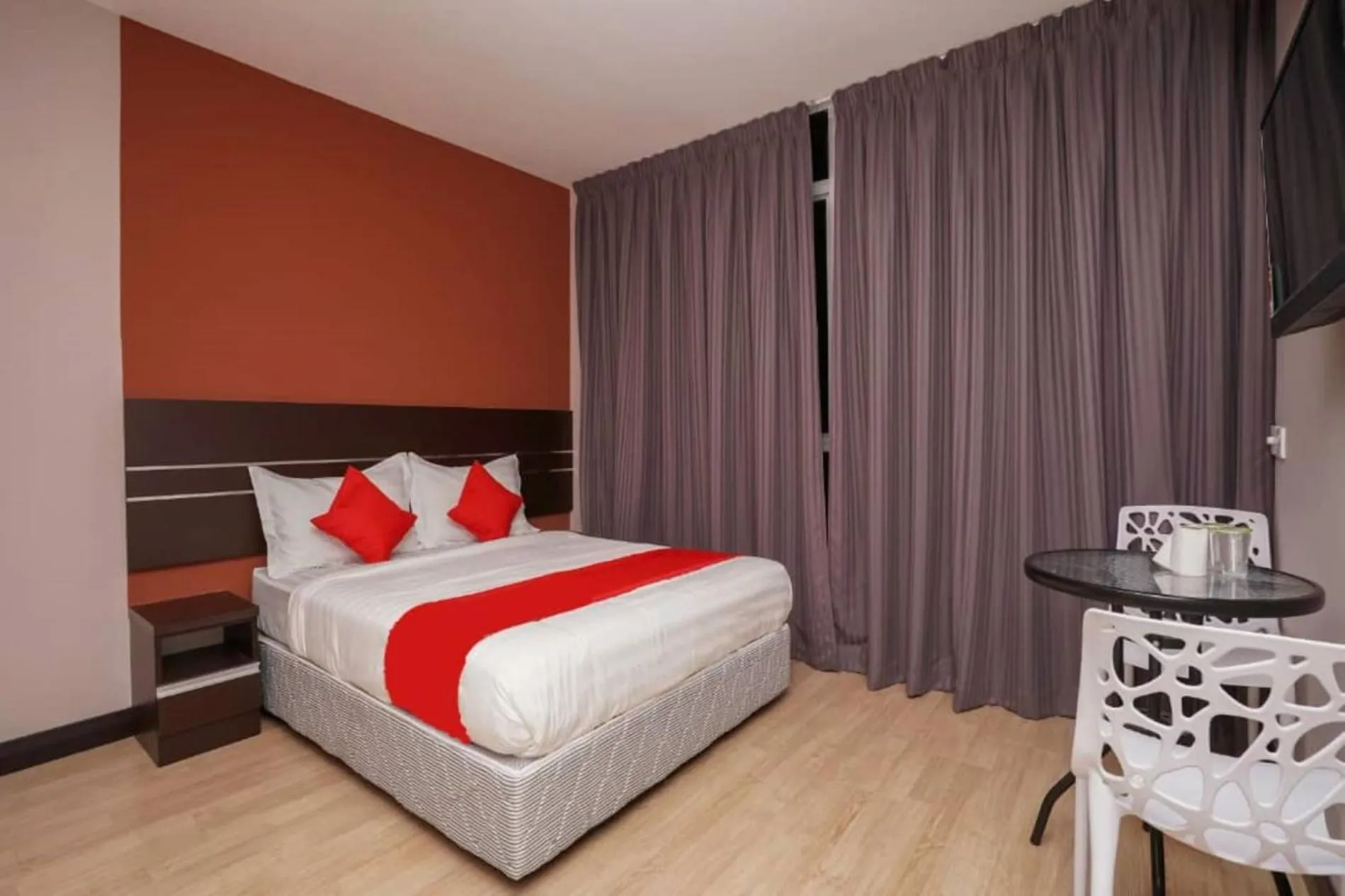 Deluxe Double Room in Get Inns Hotel Sendayan