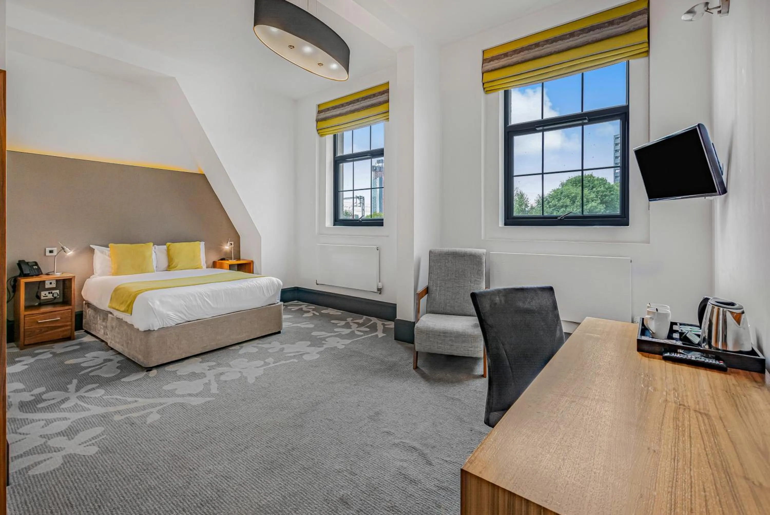 Standard Double Room in The Ainscow Hotel