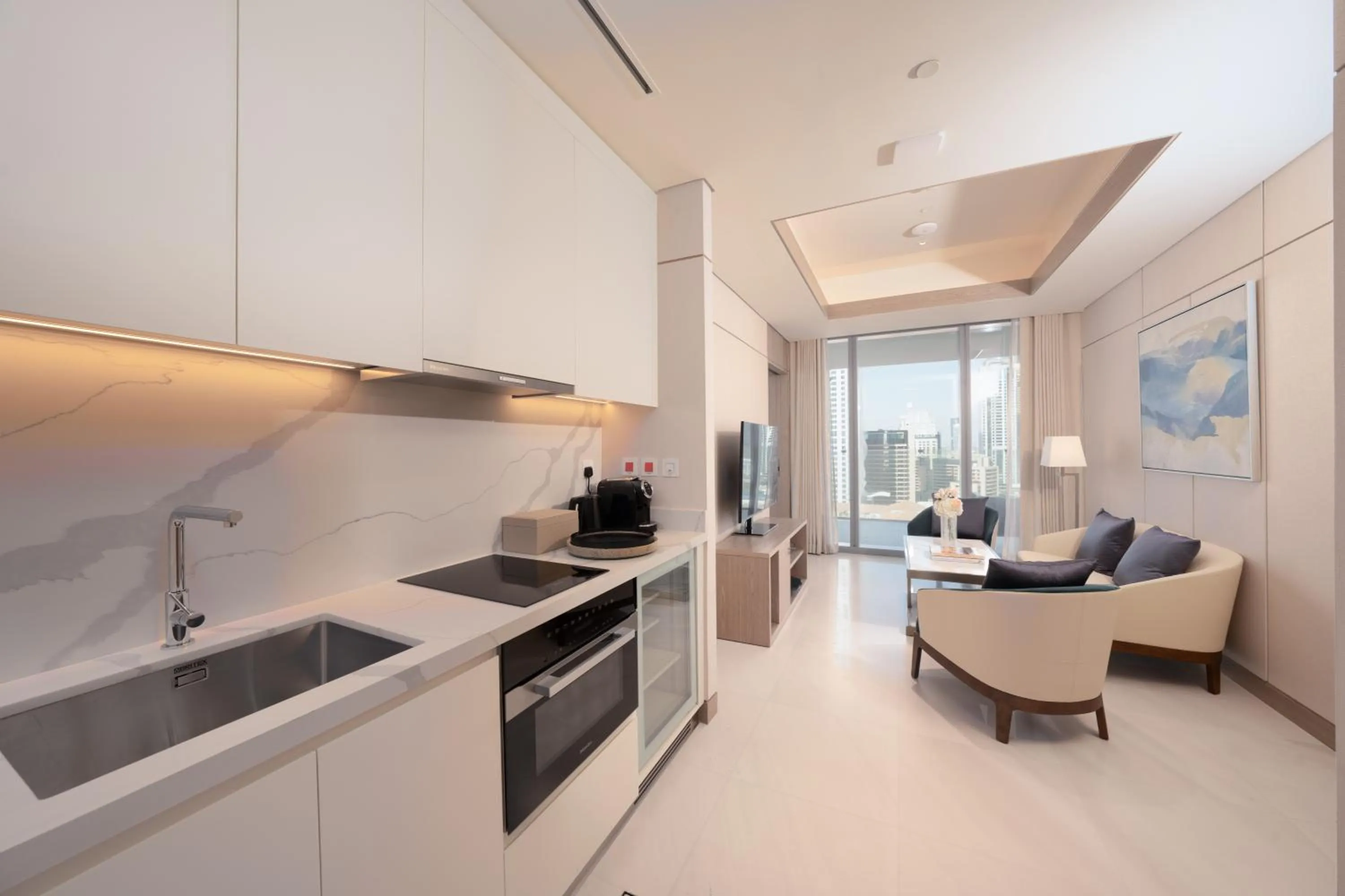 1 BED | Skyline Suite w/Pool, Including New Year Gala Dinner & Party in FIVE Luxe