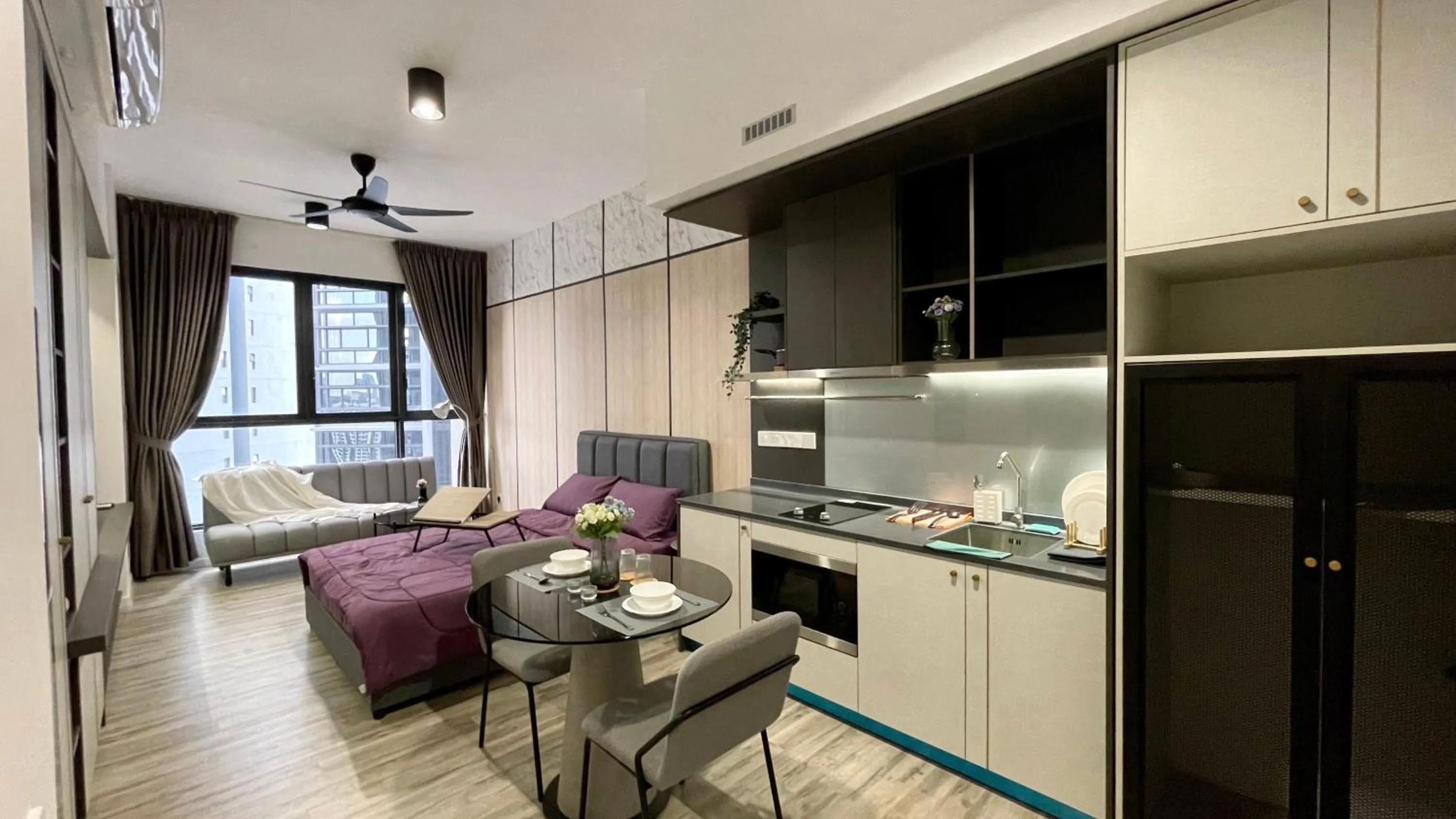 Deluxe Queen Studio  in Millerz Square Kuala Lumpur by Synergy