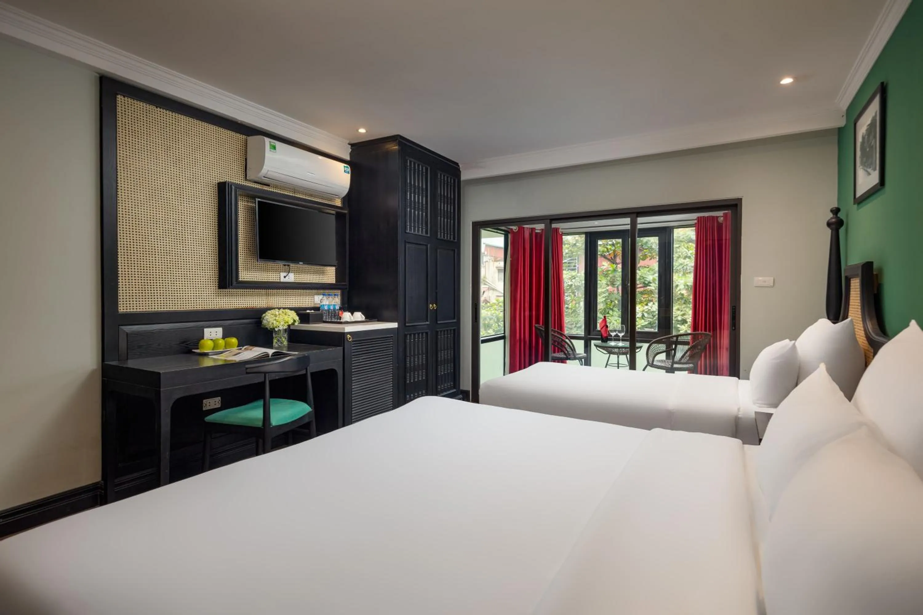 Family Suite with Balcony in Hanoi Ancient Paradise Hotel