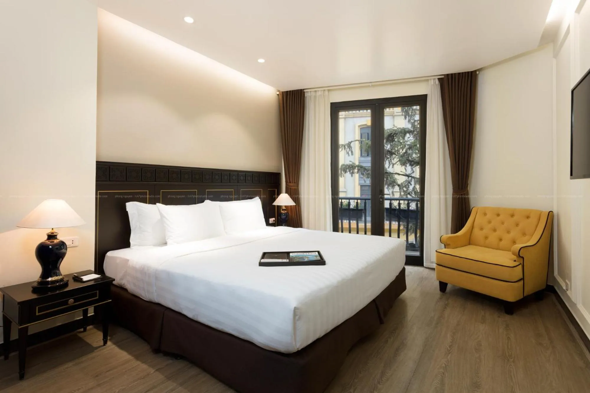 Corner Suite in Hotel Sapa Square Affiliated by Melia