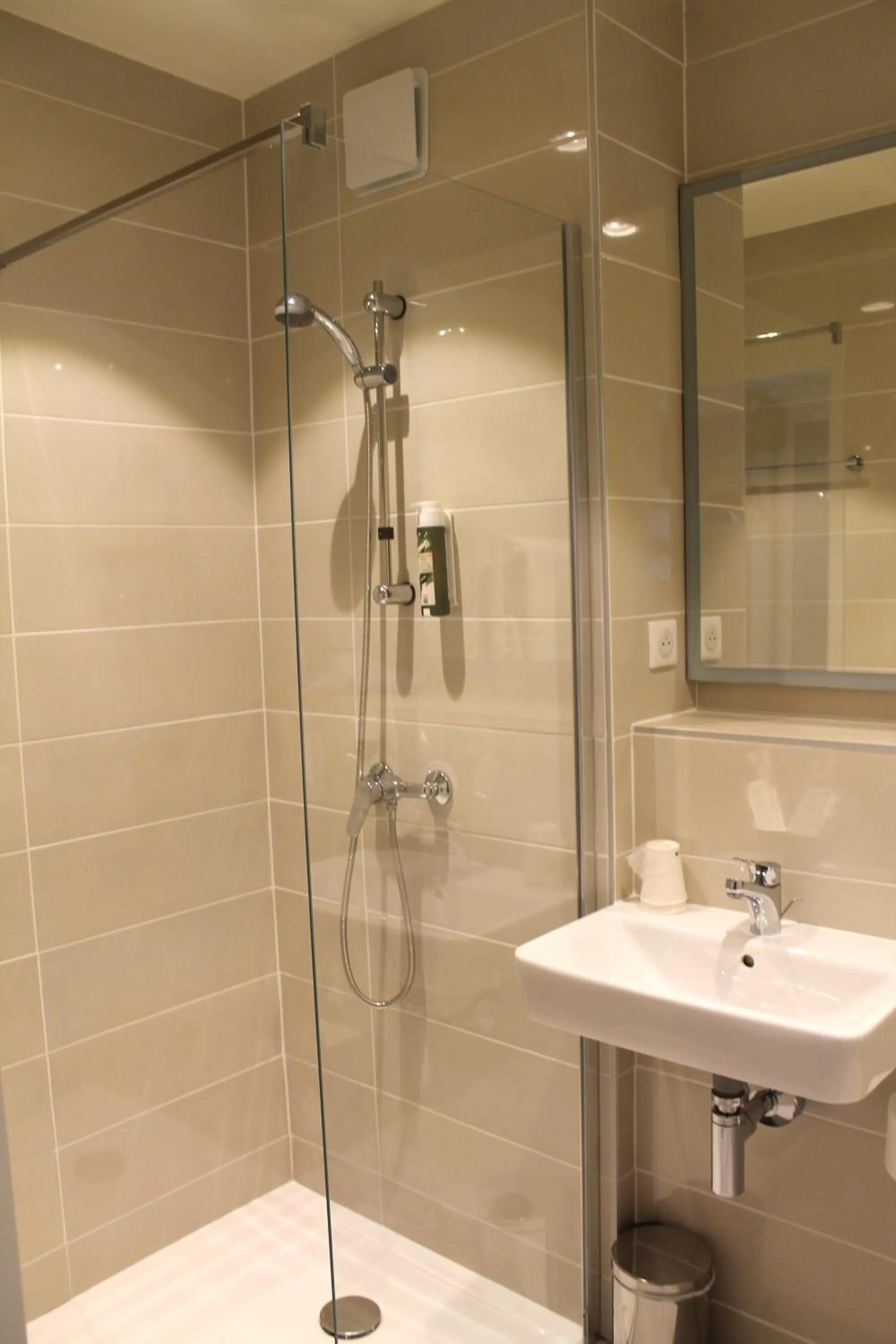 Twin Room in Adonis le Castellet