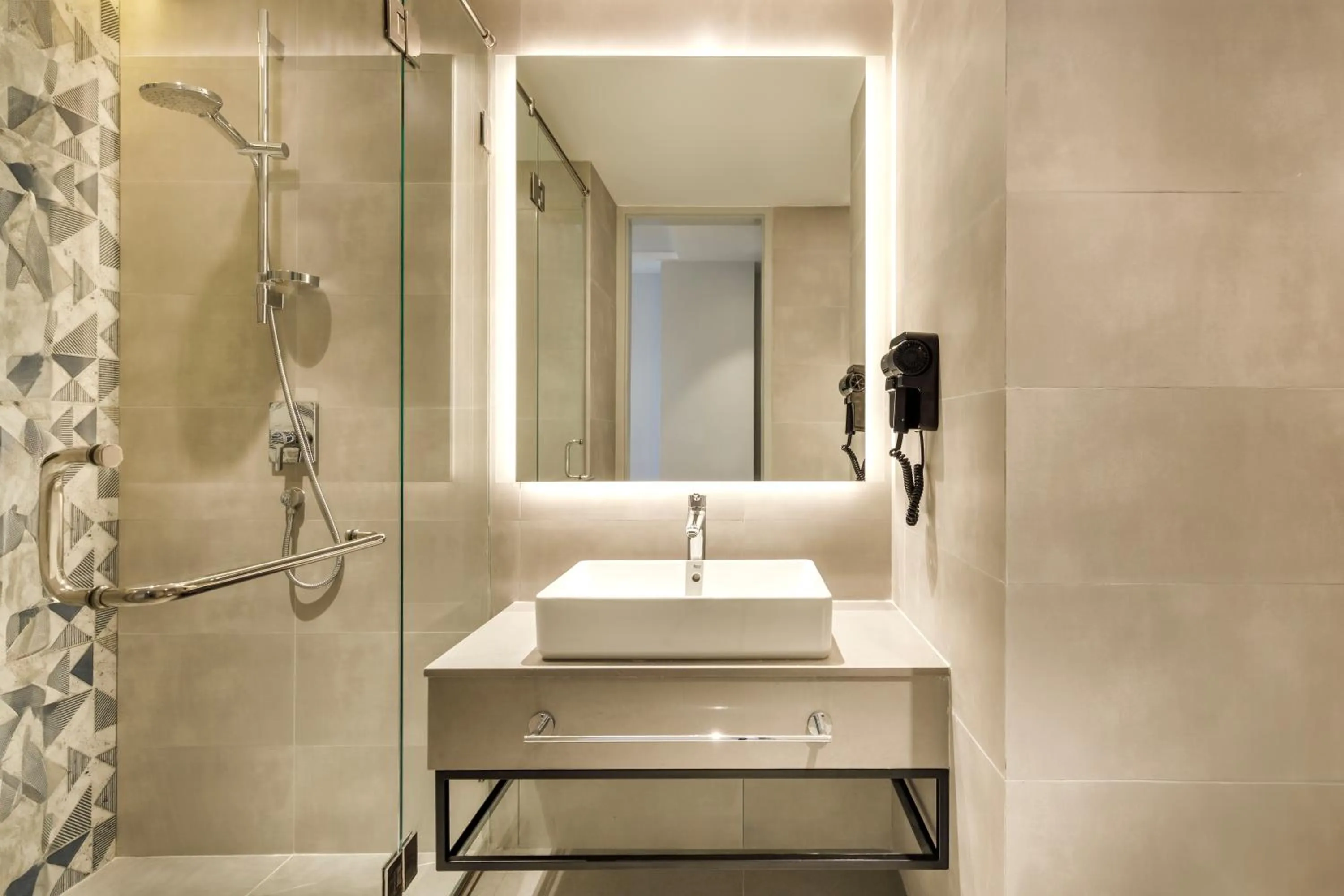 Standard Twin Room with Mountain View in Holiday Inn Express Kathmandu Naxal by IHG