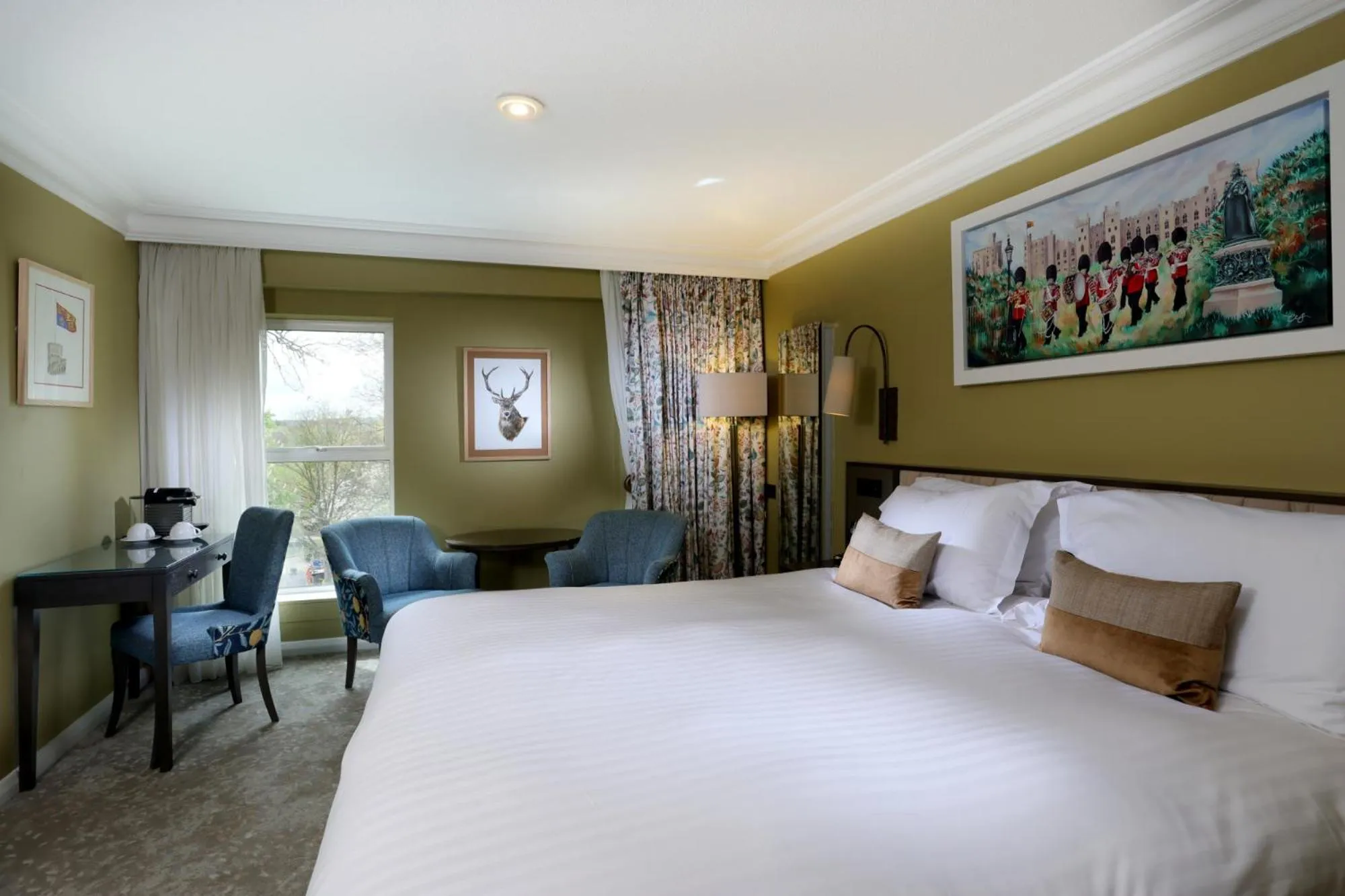 Park Wing Superior in Castle Hotel Windsor