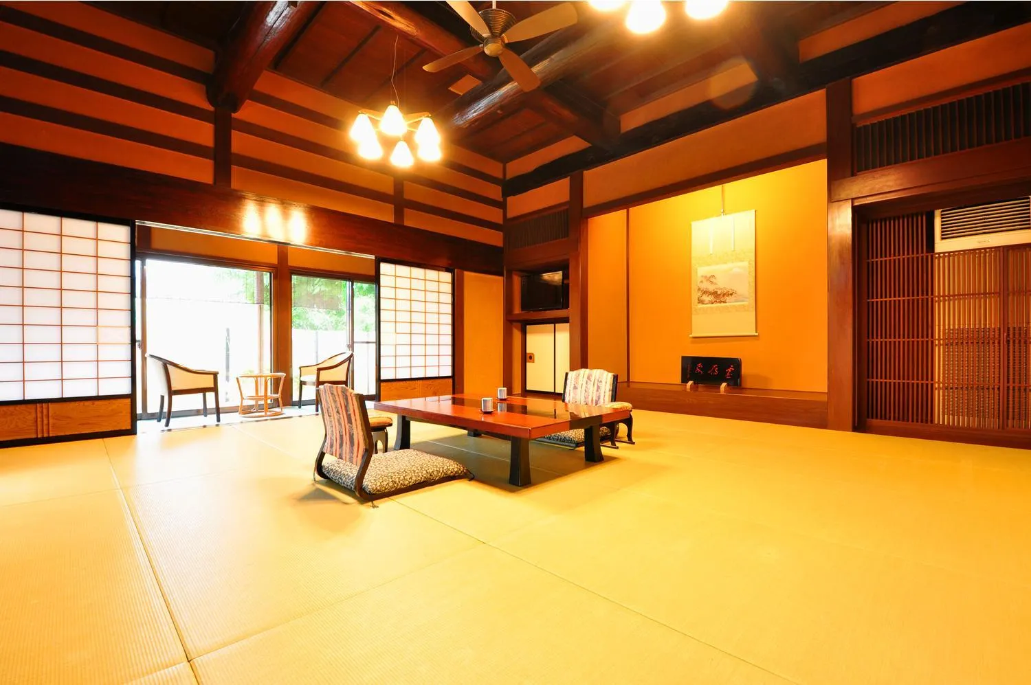 Japanese-Style Room with Hot Spring Bath (18 Tatami)【竹亭】	 in Koshi no yado Takashimaya