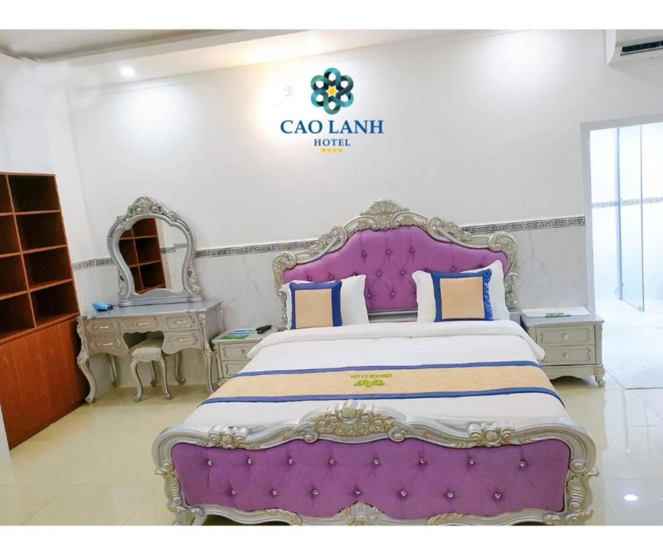 Suite in Cao Lanh Hotel