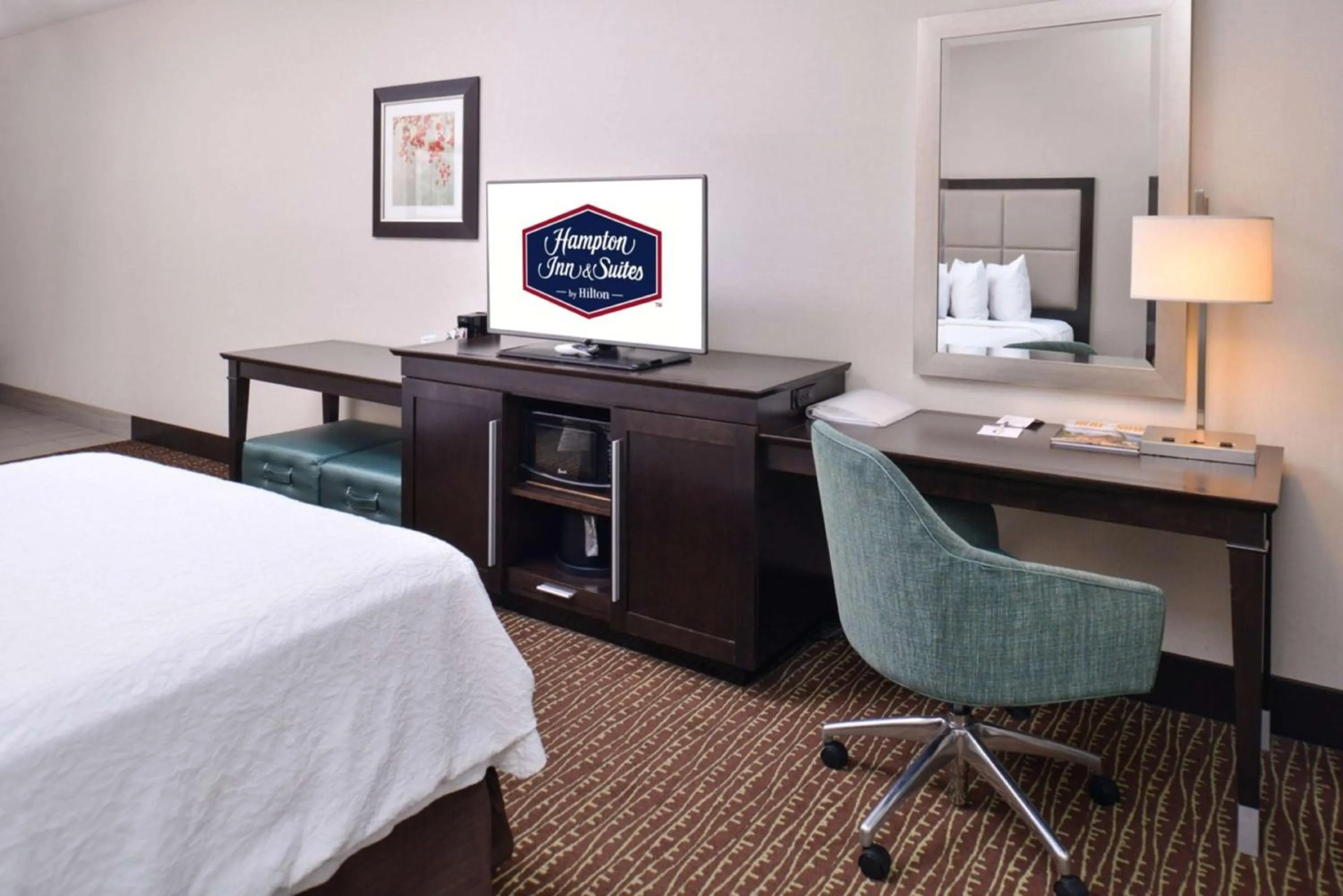 Queen Room with Two Queen Beds (4 Adults) in Hampton Inn & Suites Bend