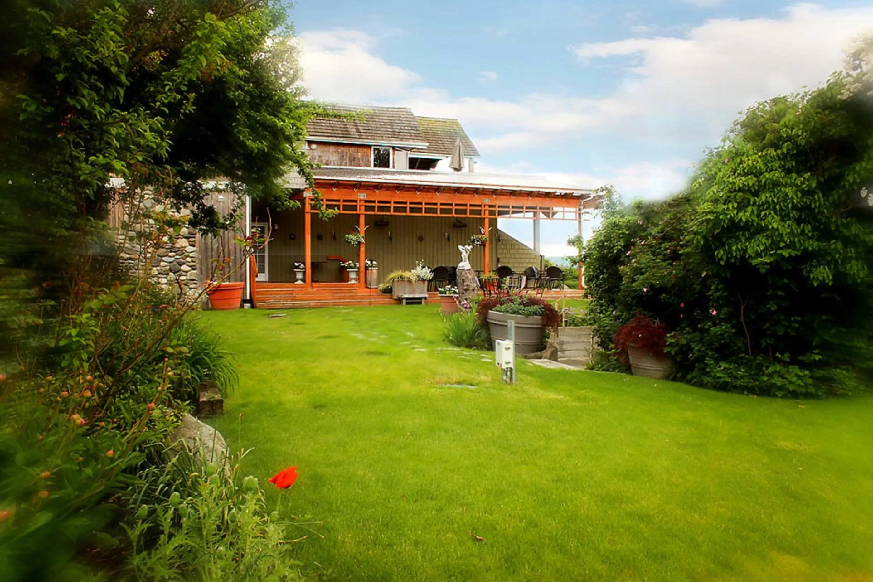 Standard King Room in Camano Island Inn