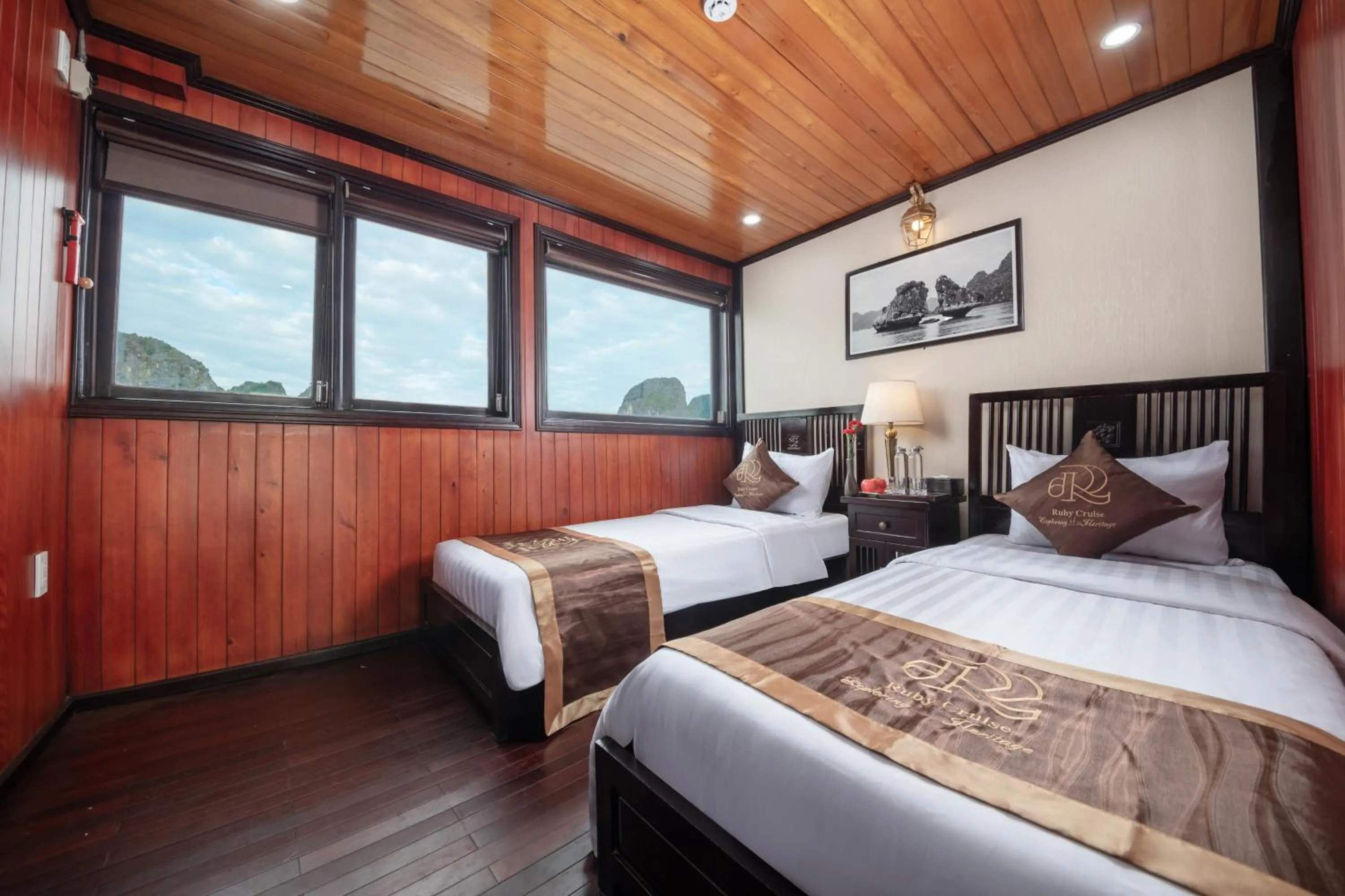 Deluxe Twin Room in Ruby Cruise