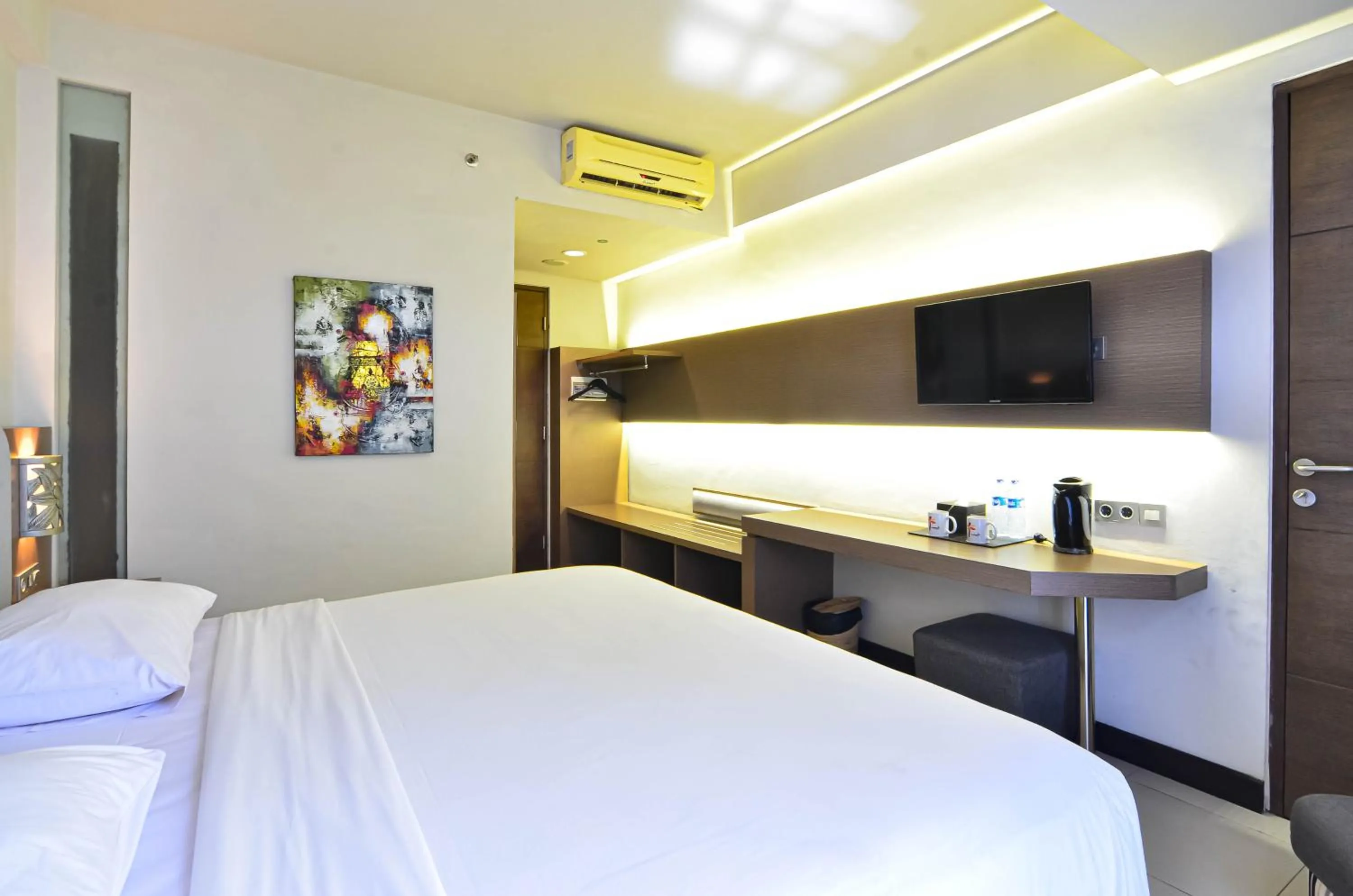 Superior Double or Twin Room in Euphoria Hotel