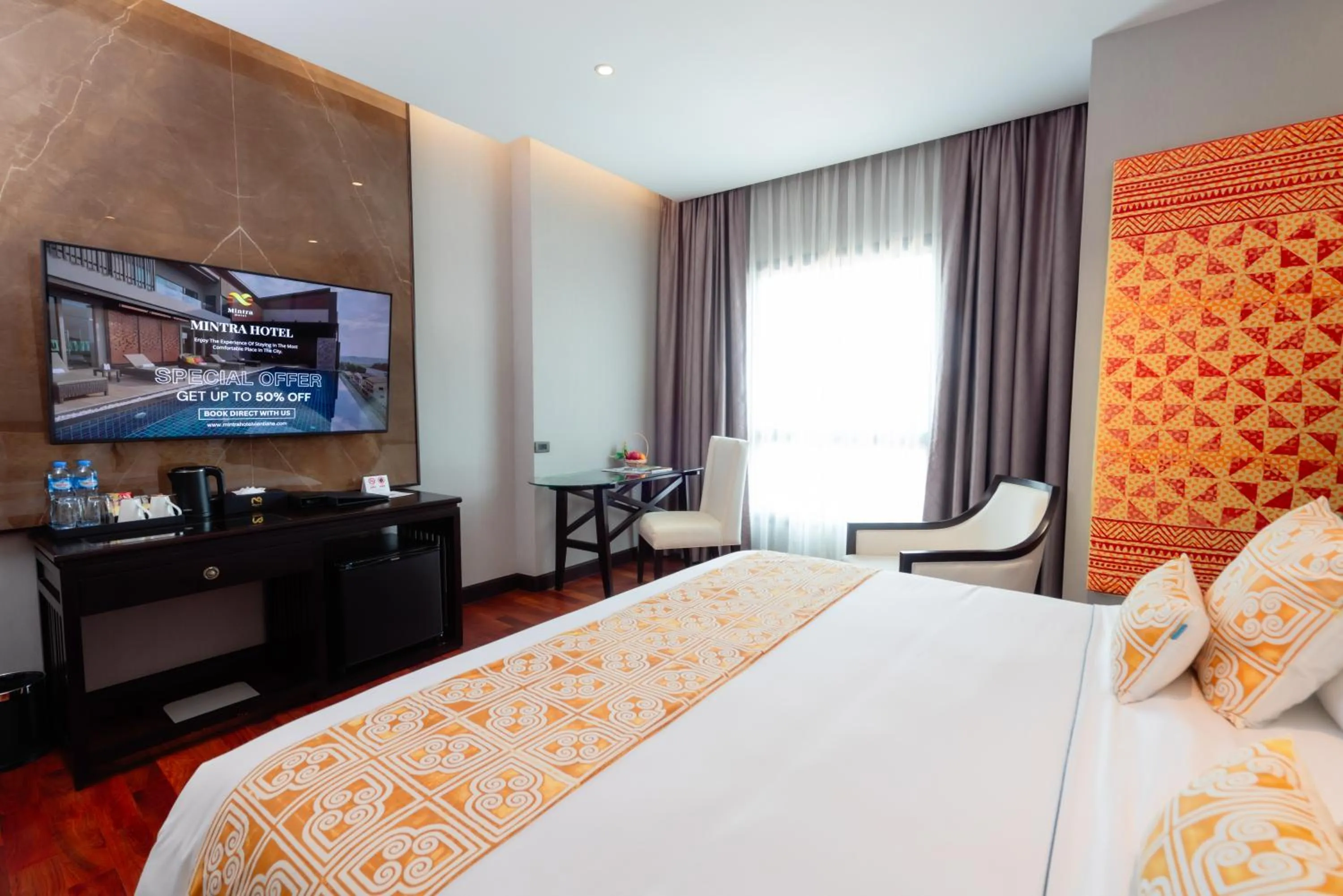 Deluxe King Room in Mintra Hotel Vientiane