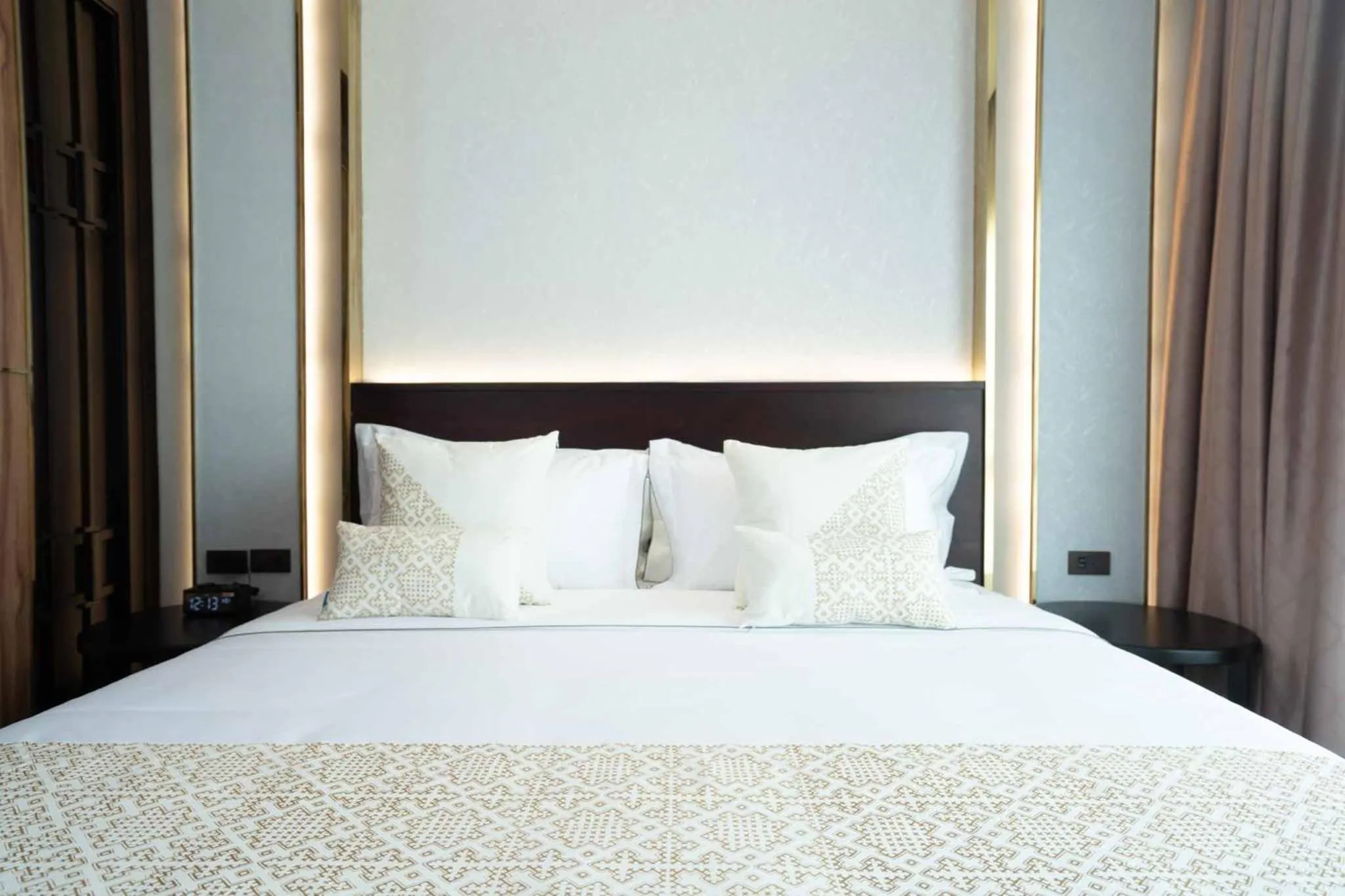 Suite with City View in Mintra Hotel Vientiane