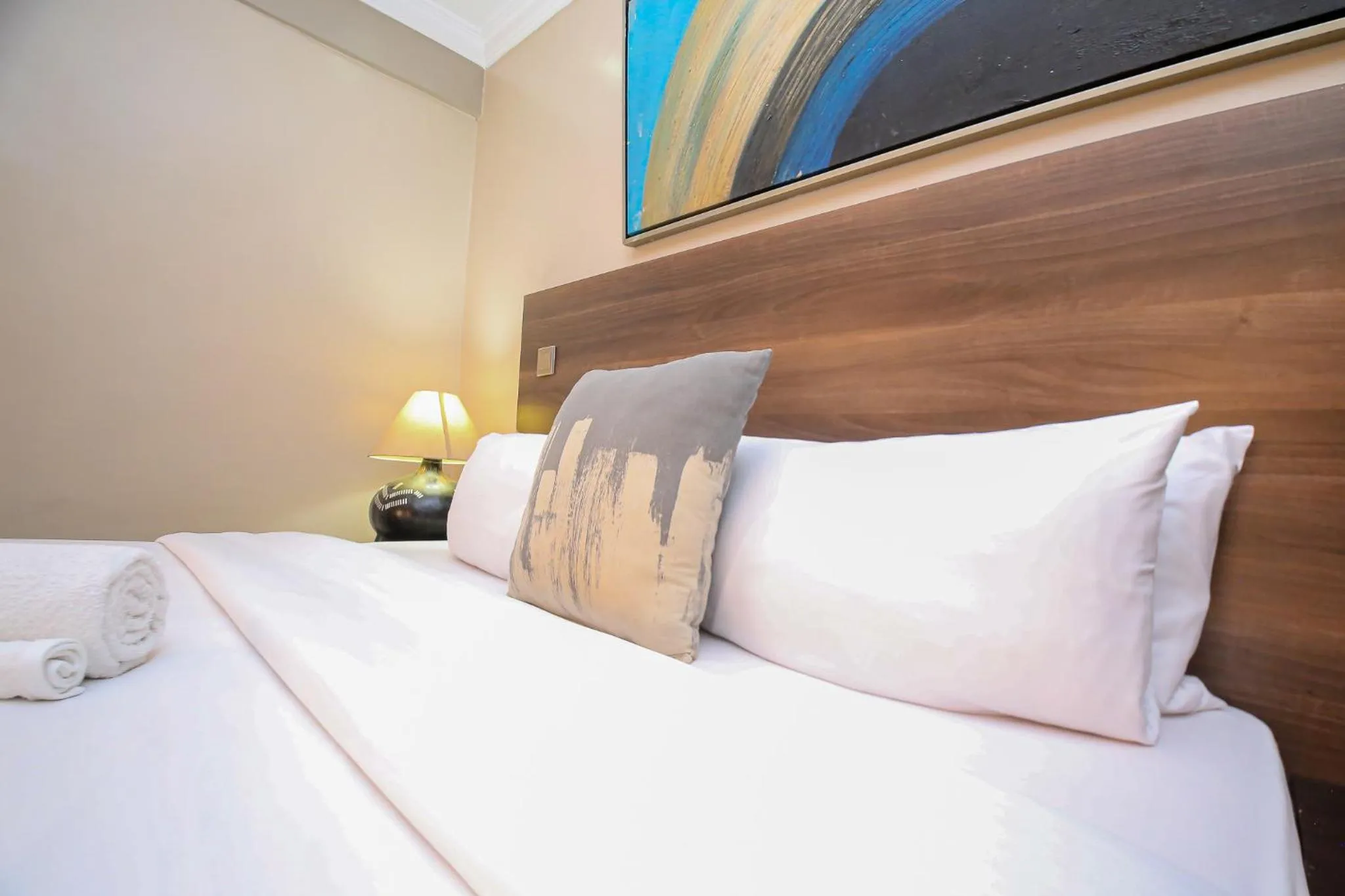 Superior Apartment in Eldon Apartments & Suites