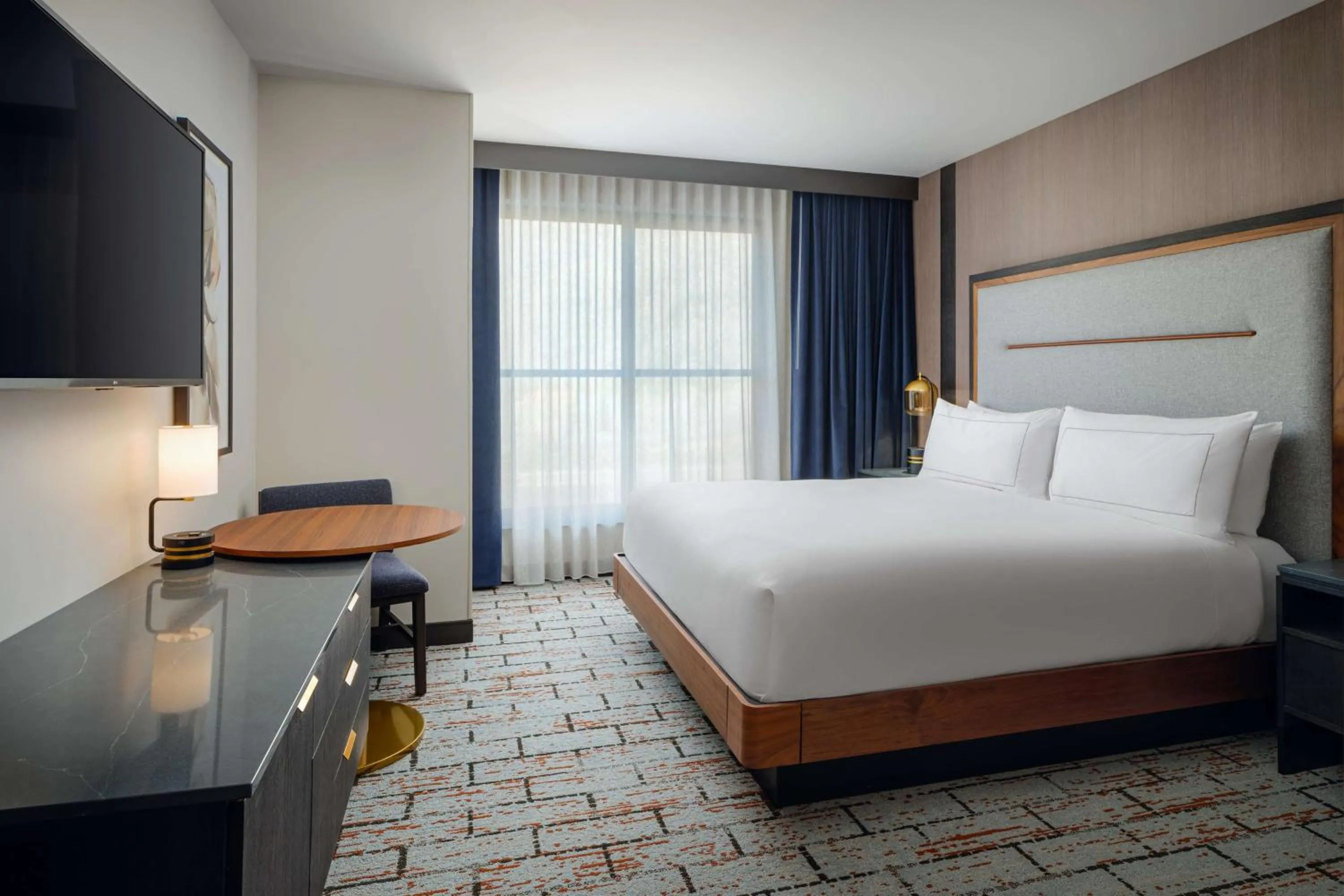 King Room in The Hoffmann Hotel Basalt Aspen Tapestry Collection Hilton