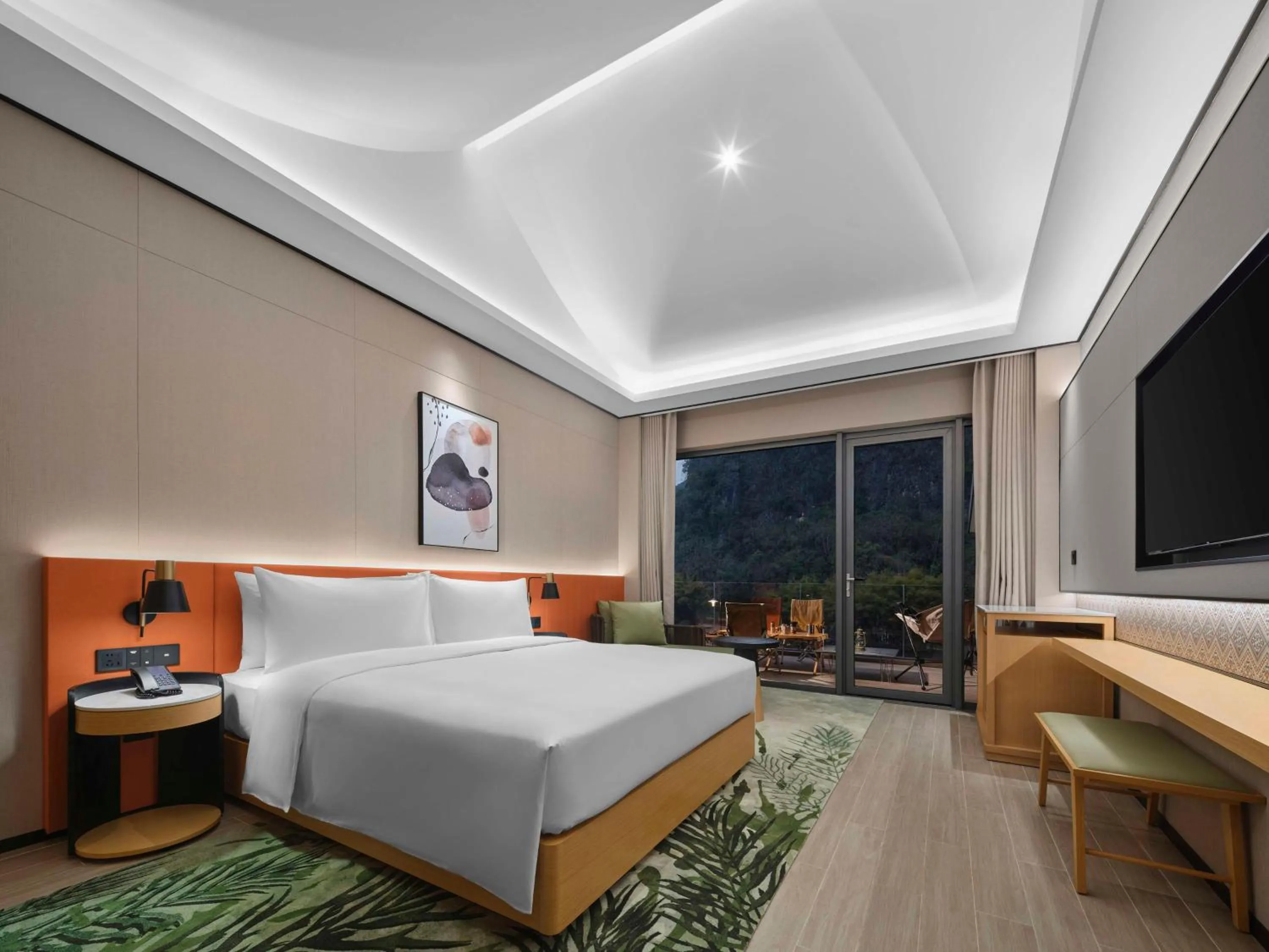 One-Bedroom King Suite in Hilton Garden Inn Guilin Yangshuo