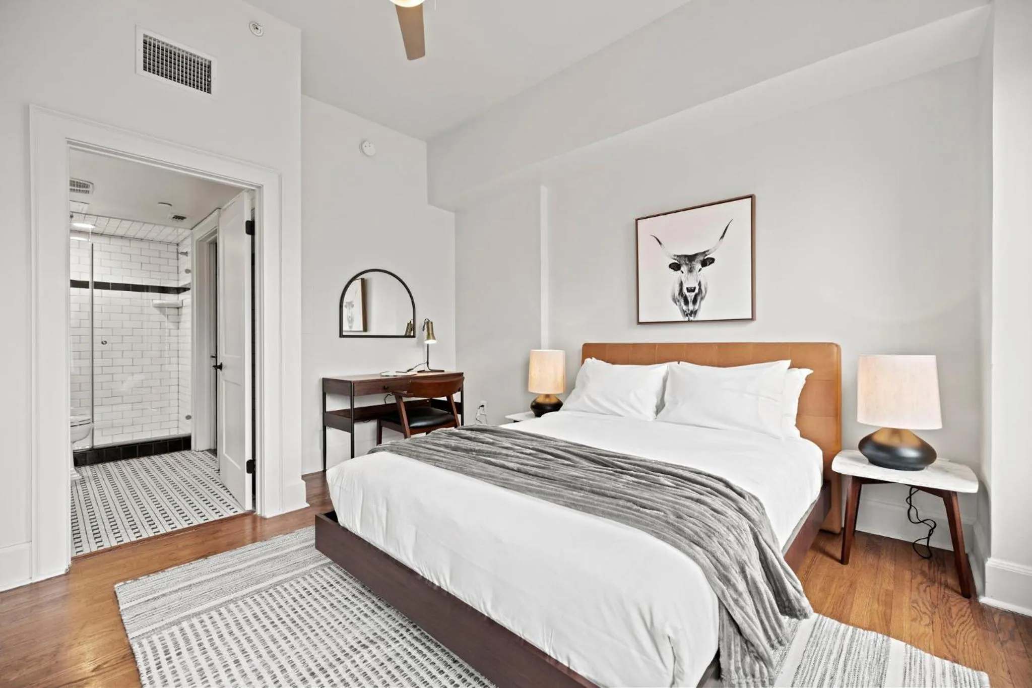 The Maverick, powered by Placemakr - River Walk