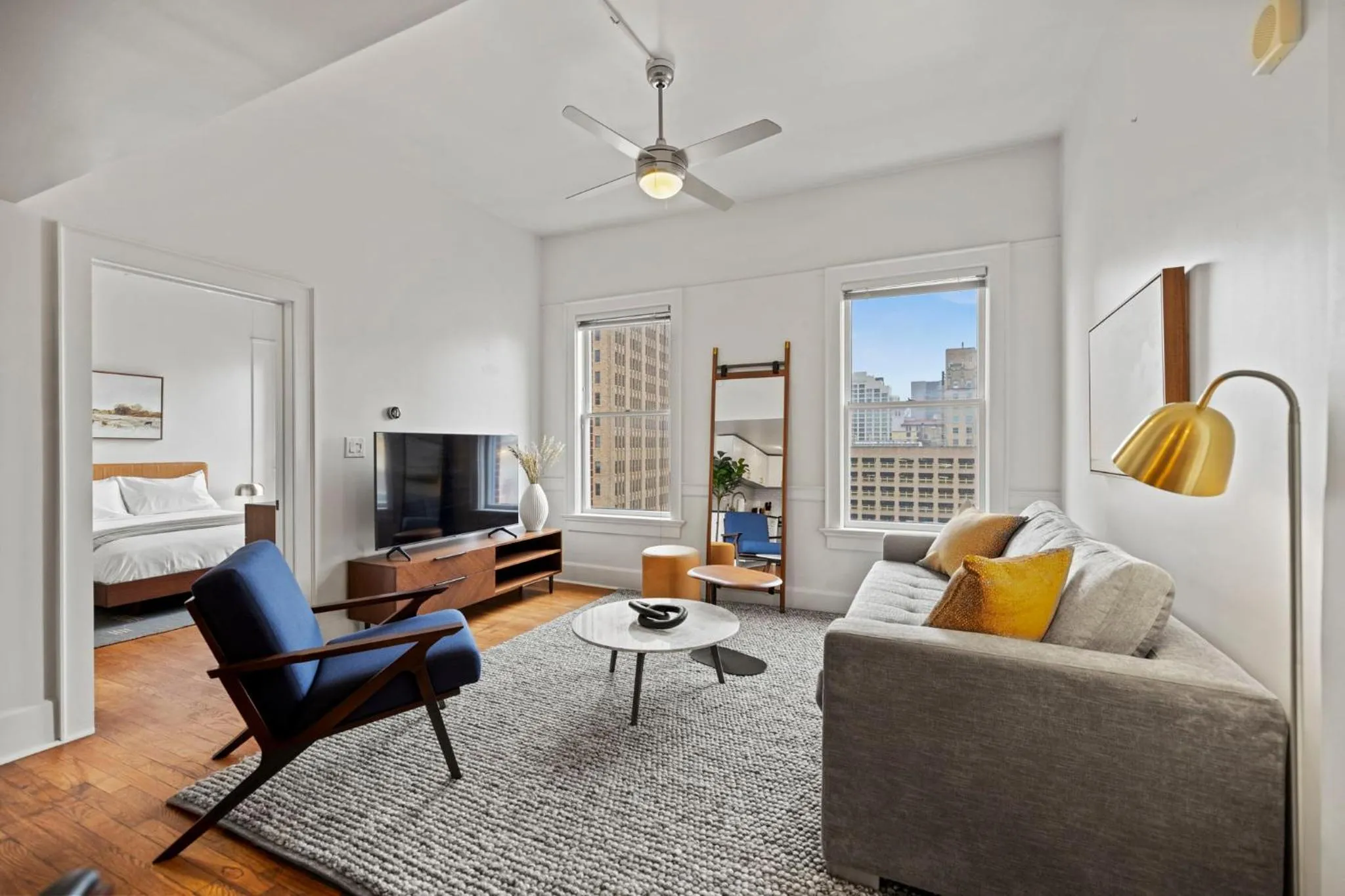 Superior Apartment in The Maverick, powered by Placemakr - River Walk