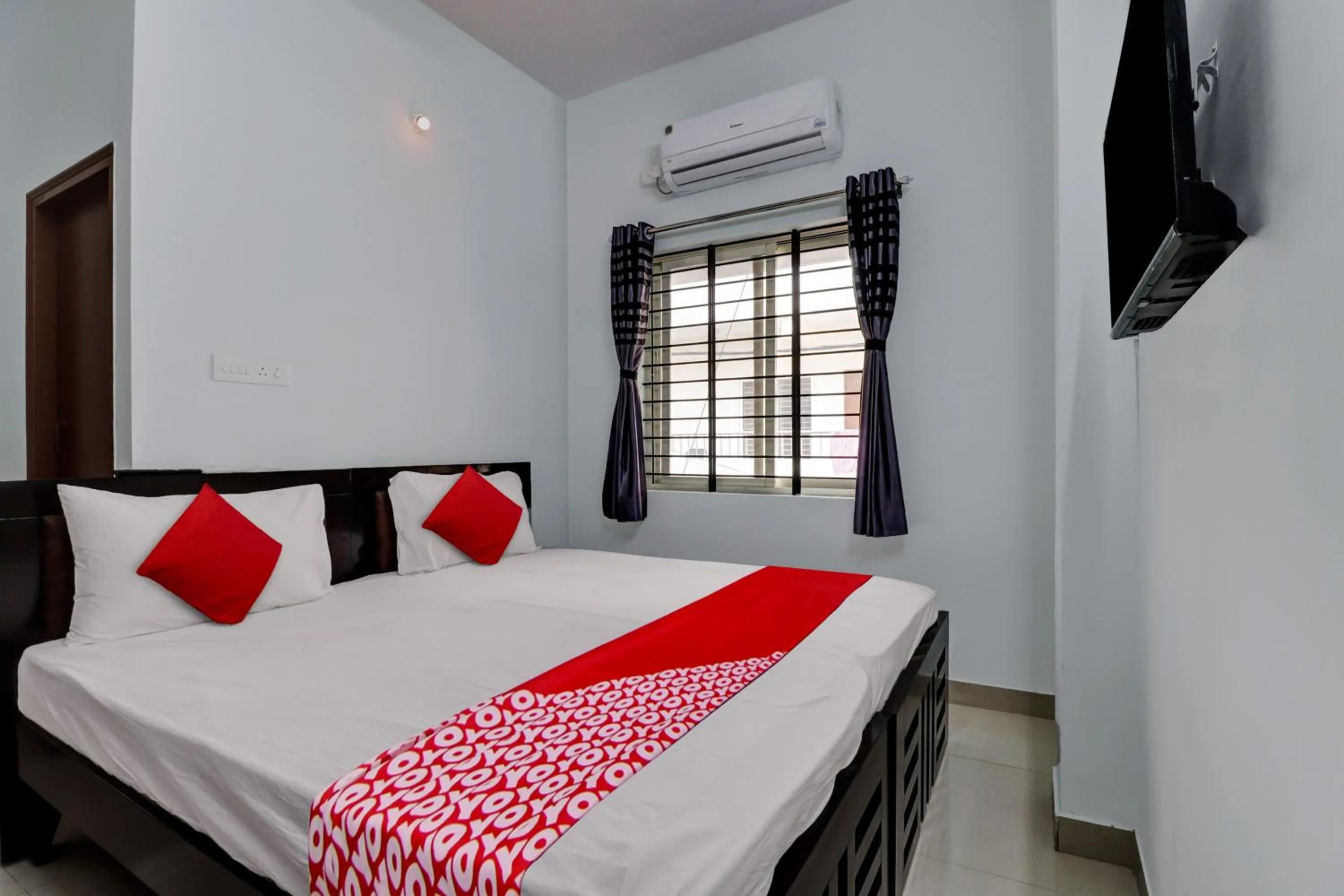 Standard Double Room - single occupancy in Hotel O PM Hotels