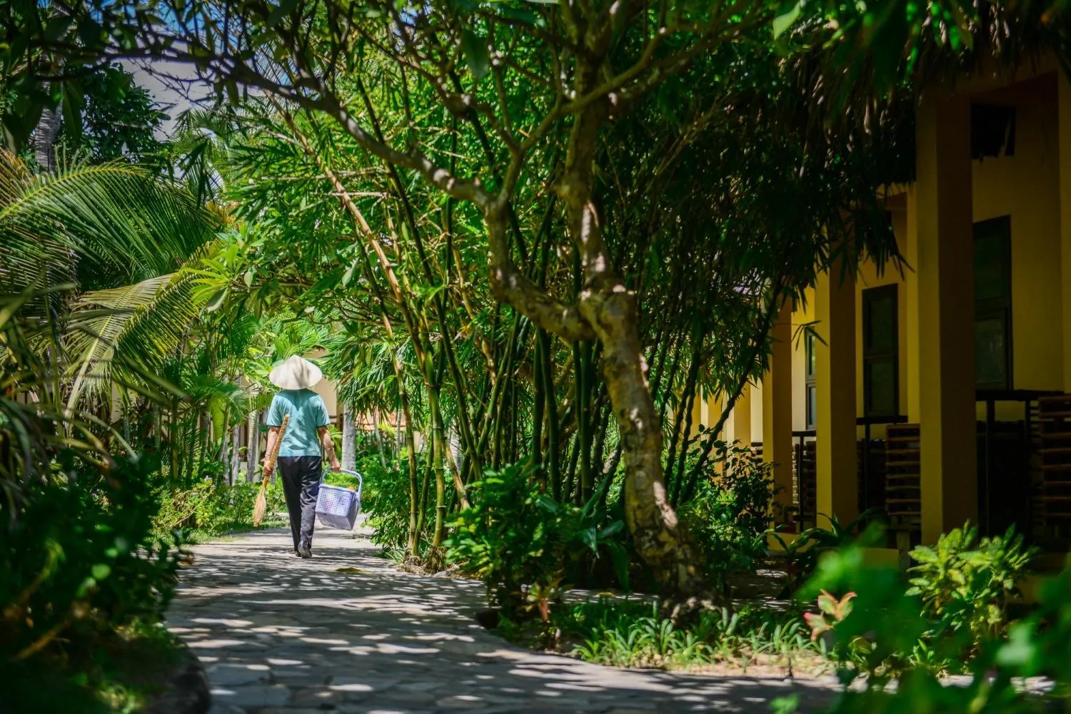 Bungalow with Garden View in White Sand Resort Mui Ne