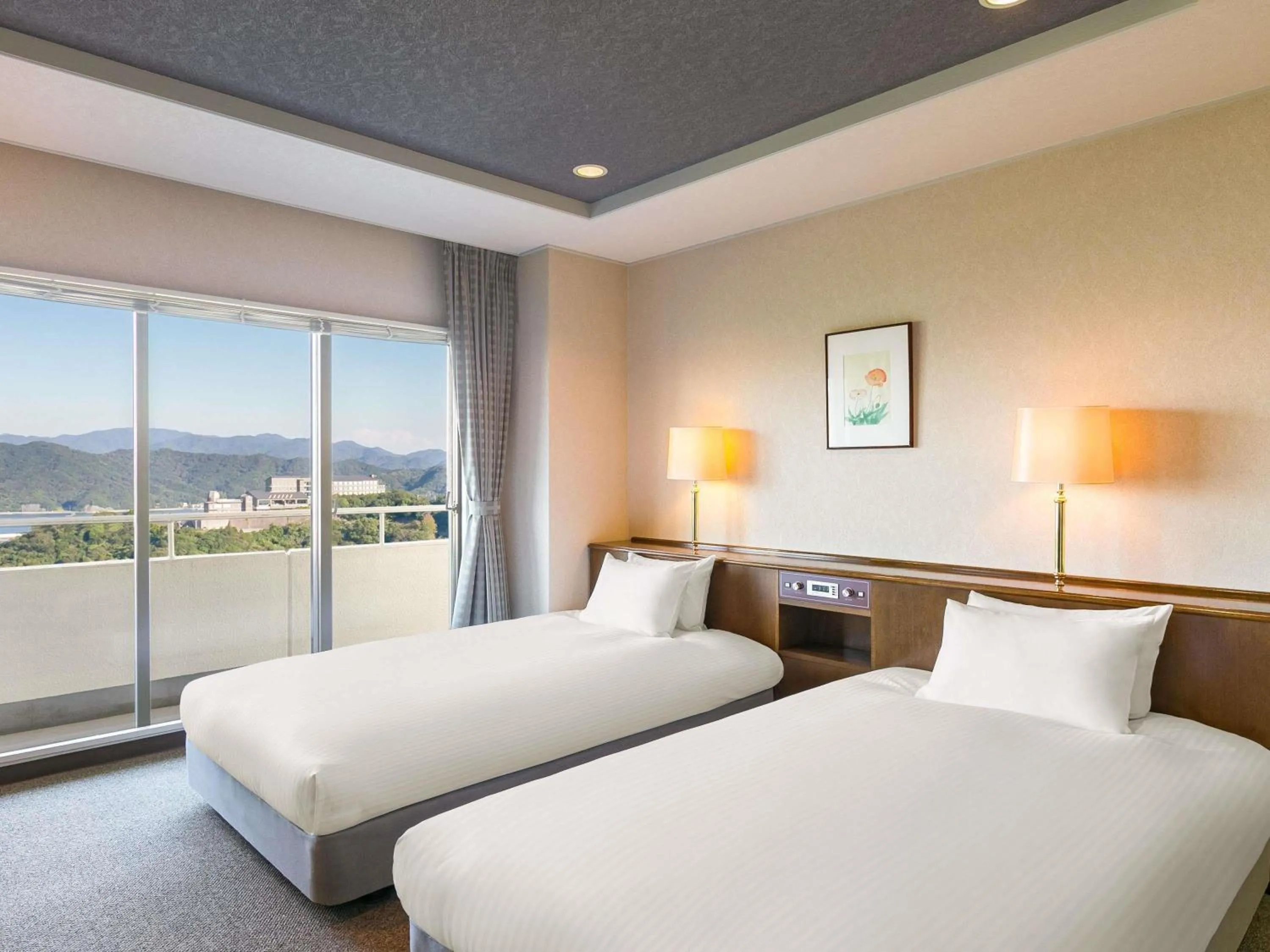 Japanese-Western Style Classic Junior Suite with Two Single Beds and Four Futon Beds - Mountain View in Grand Mercure Awaji Island Resort & Spa