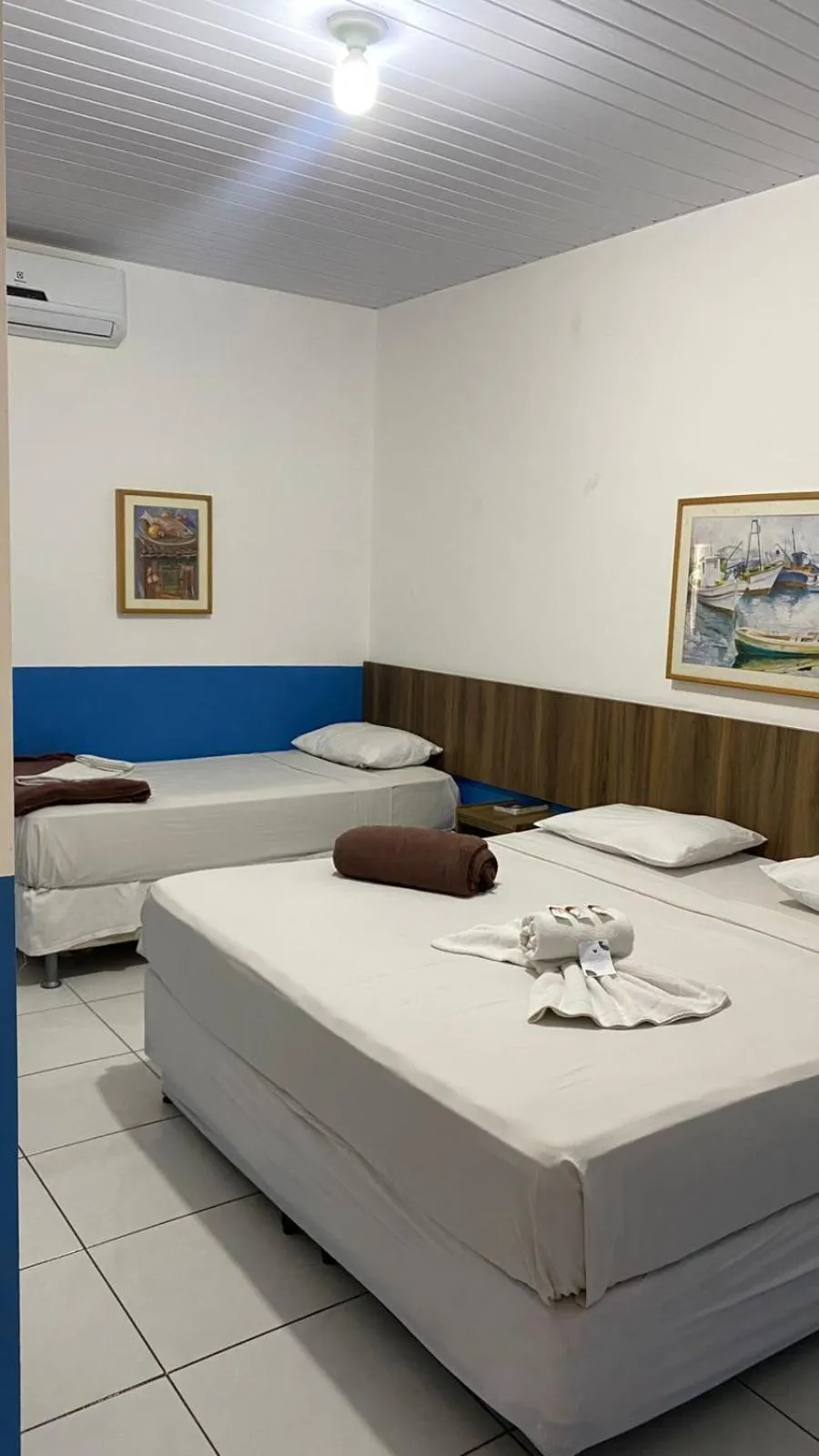 Standard Triple Room in Ocean Praia Hotel