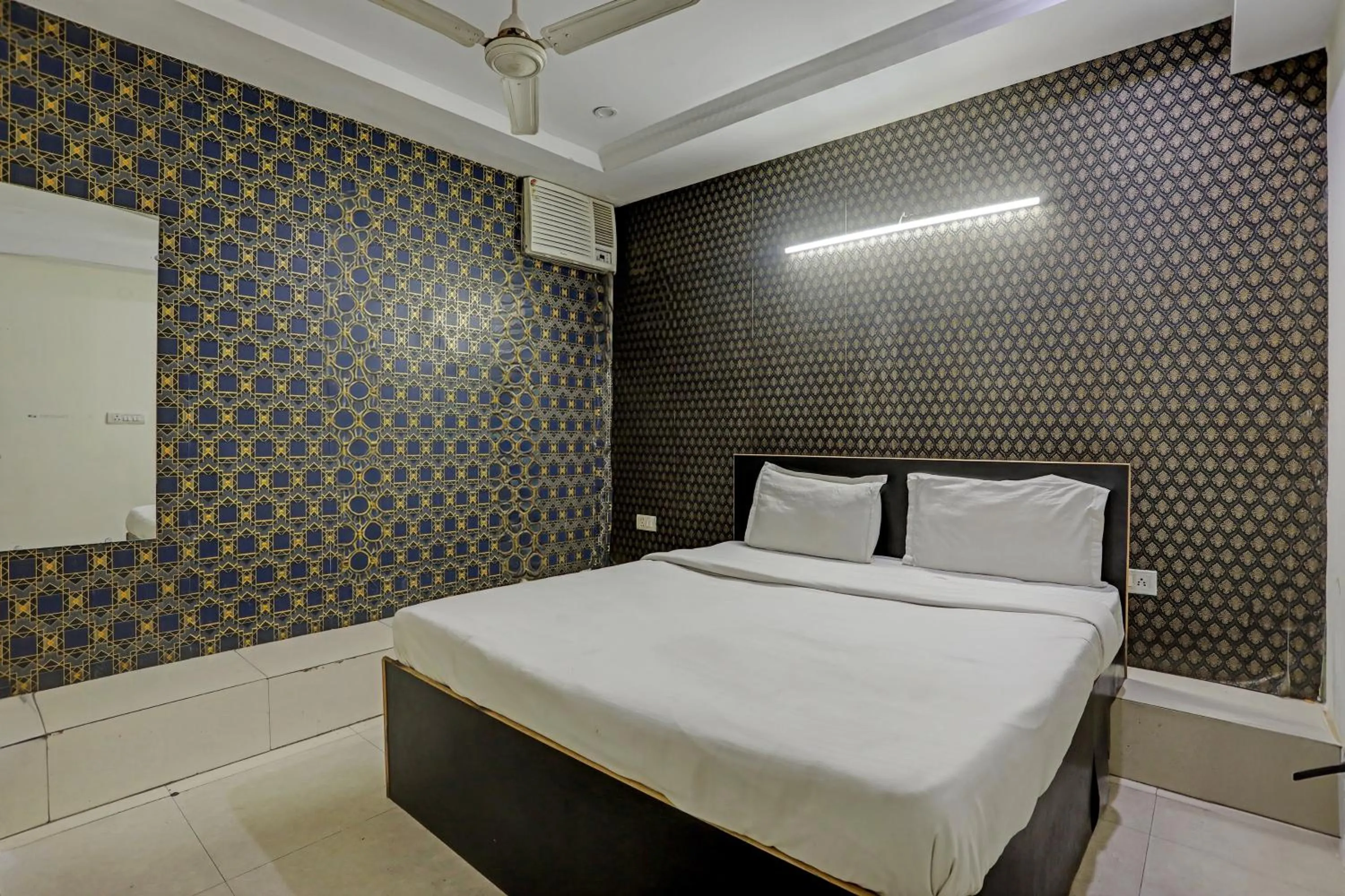 Hotel O Kanak palace