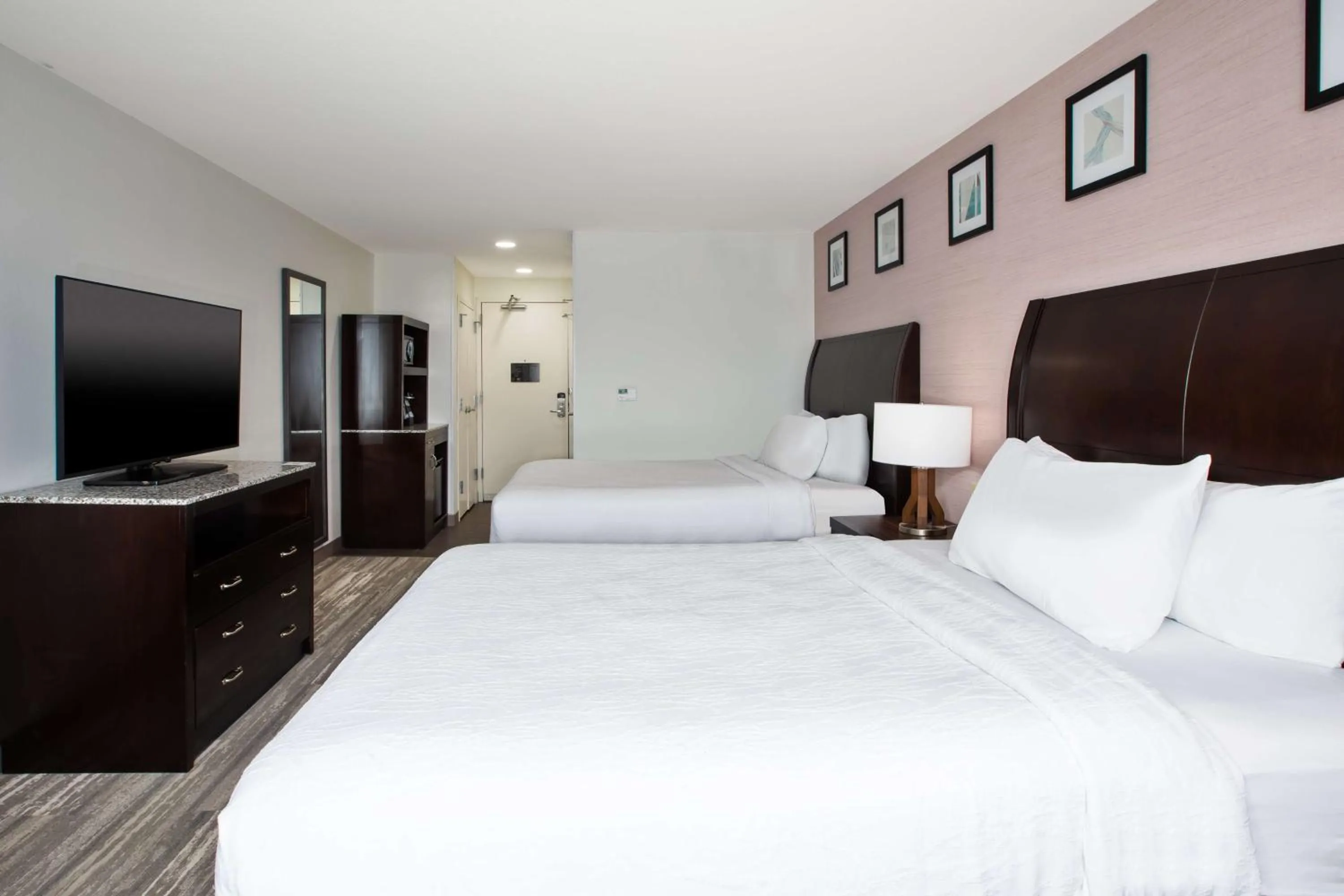 Two Queen Suite - Hearing Accessible  in Hilton Garden Inn Benton Harbor