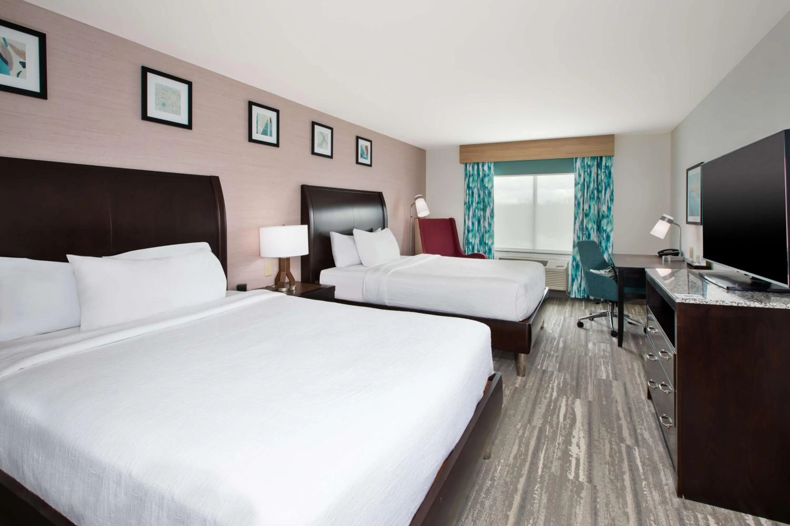 Queen Room with Two Queen Beds - Mobility and Hearing Access in Hilton Garden Inn Benton Harbor