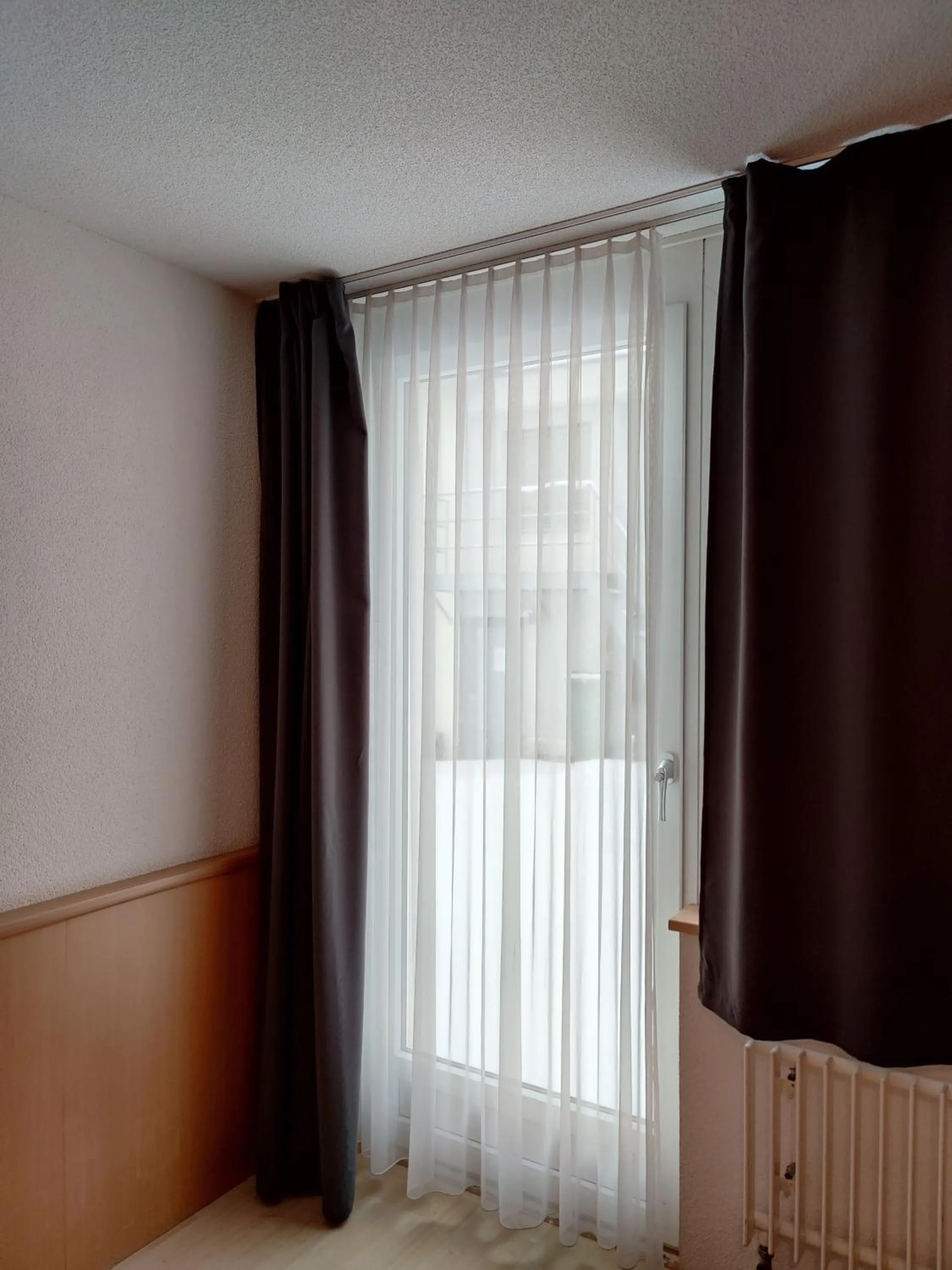 Double Room with Balcony in Hotel Rebstock Meiringen