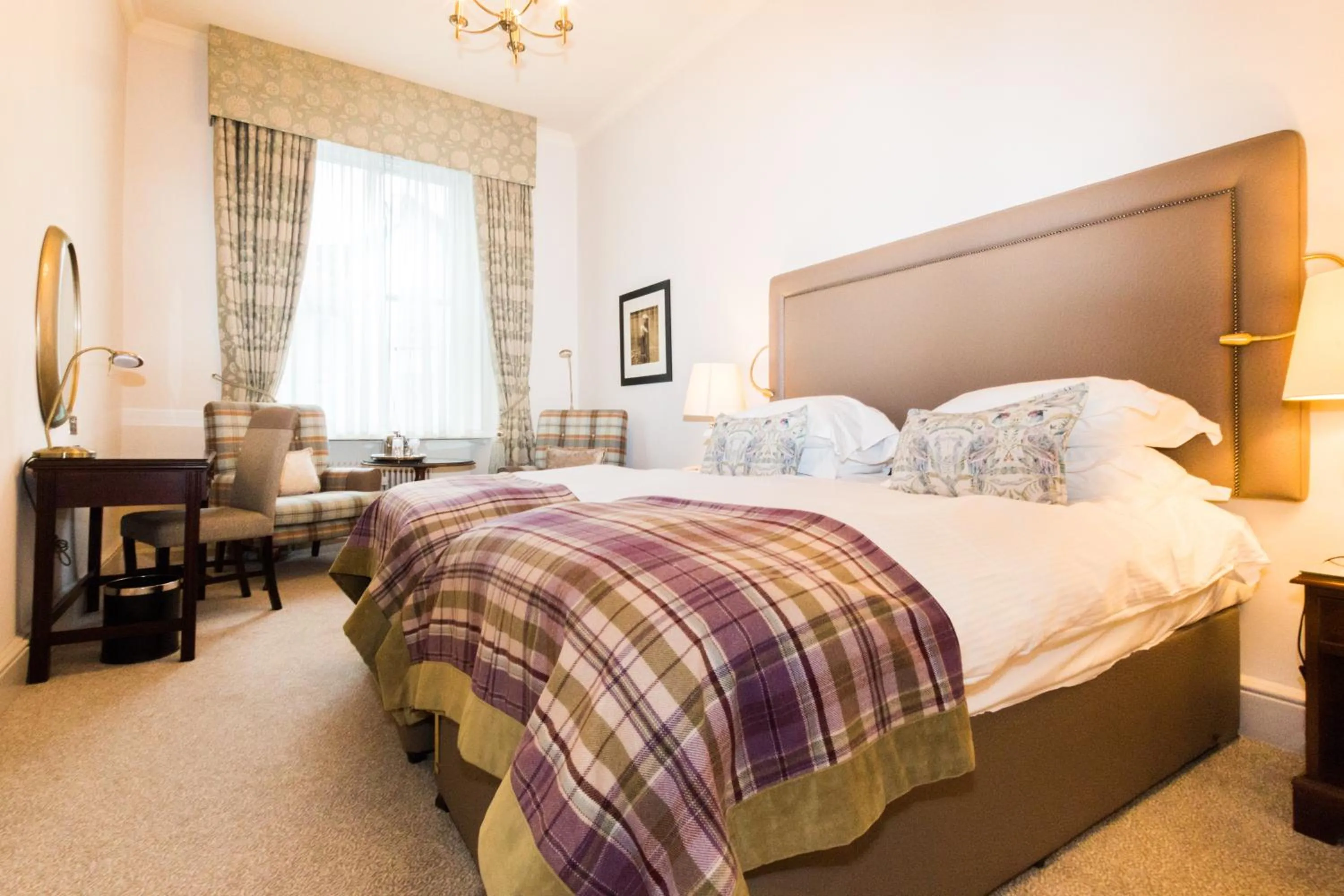 Standard Twin Room in Macdonald Old England Hotel & Spa