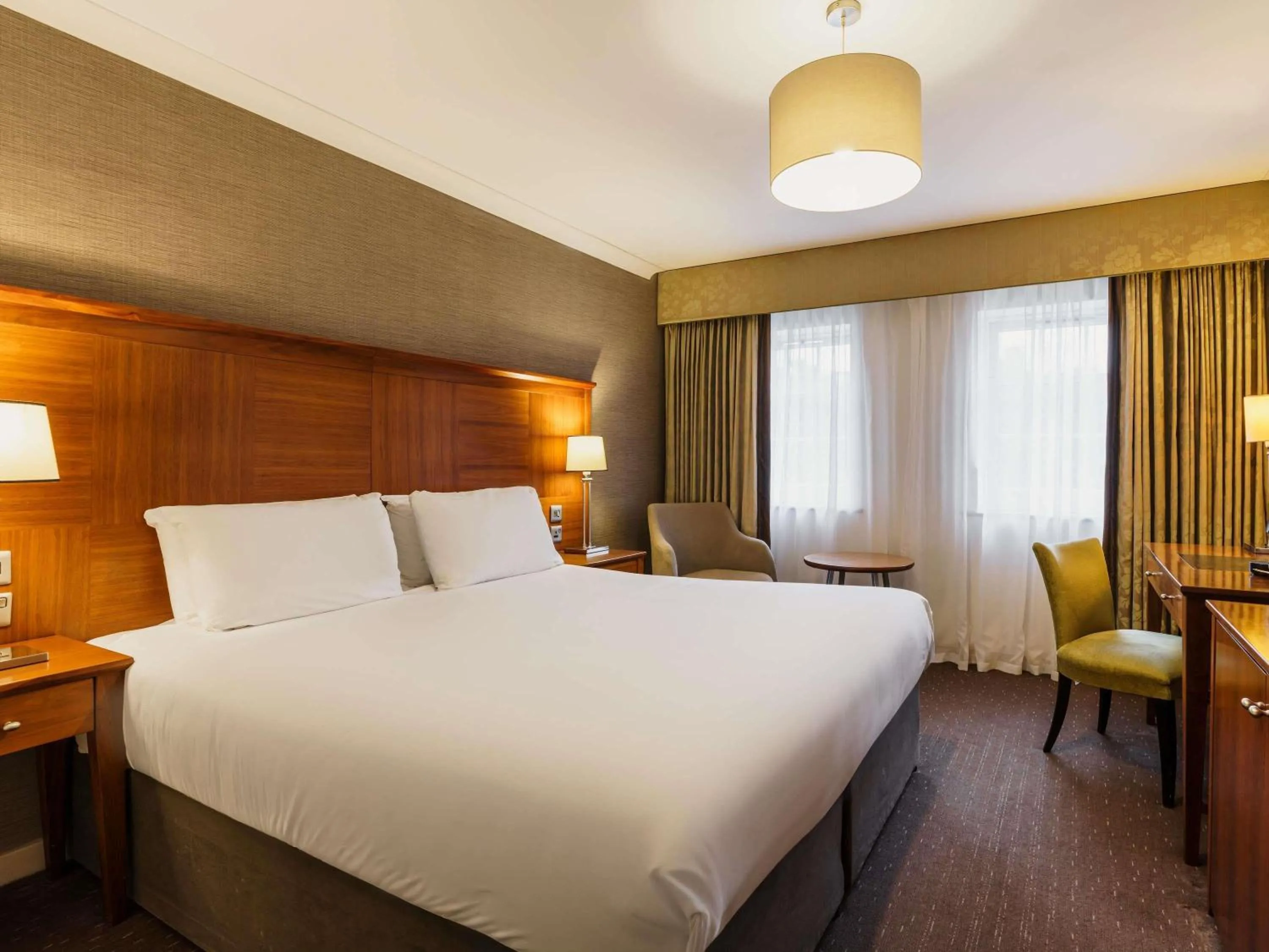 Privilege Room in Mercure Exeter Southgate Hotel