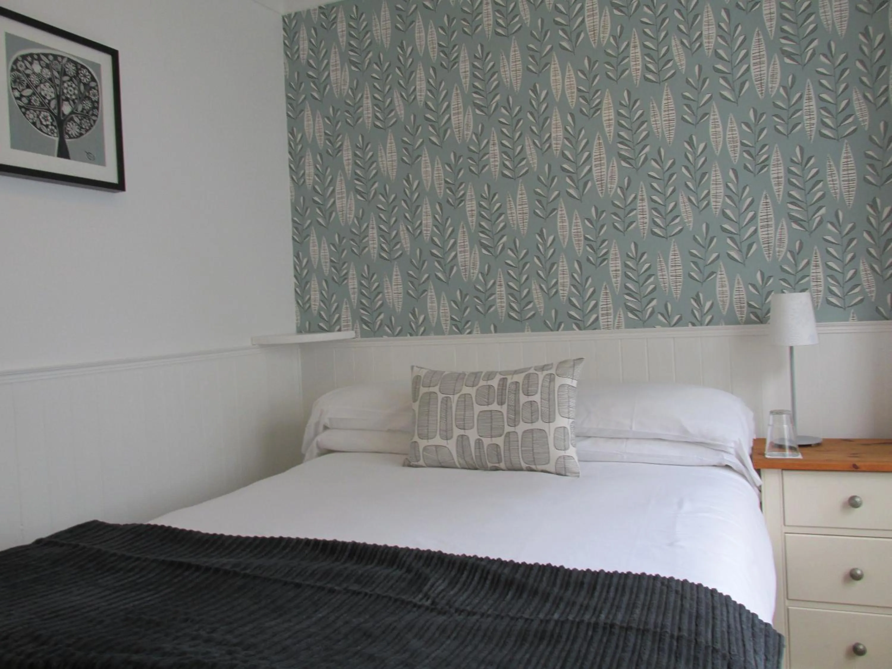 Double Room in The White House