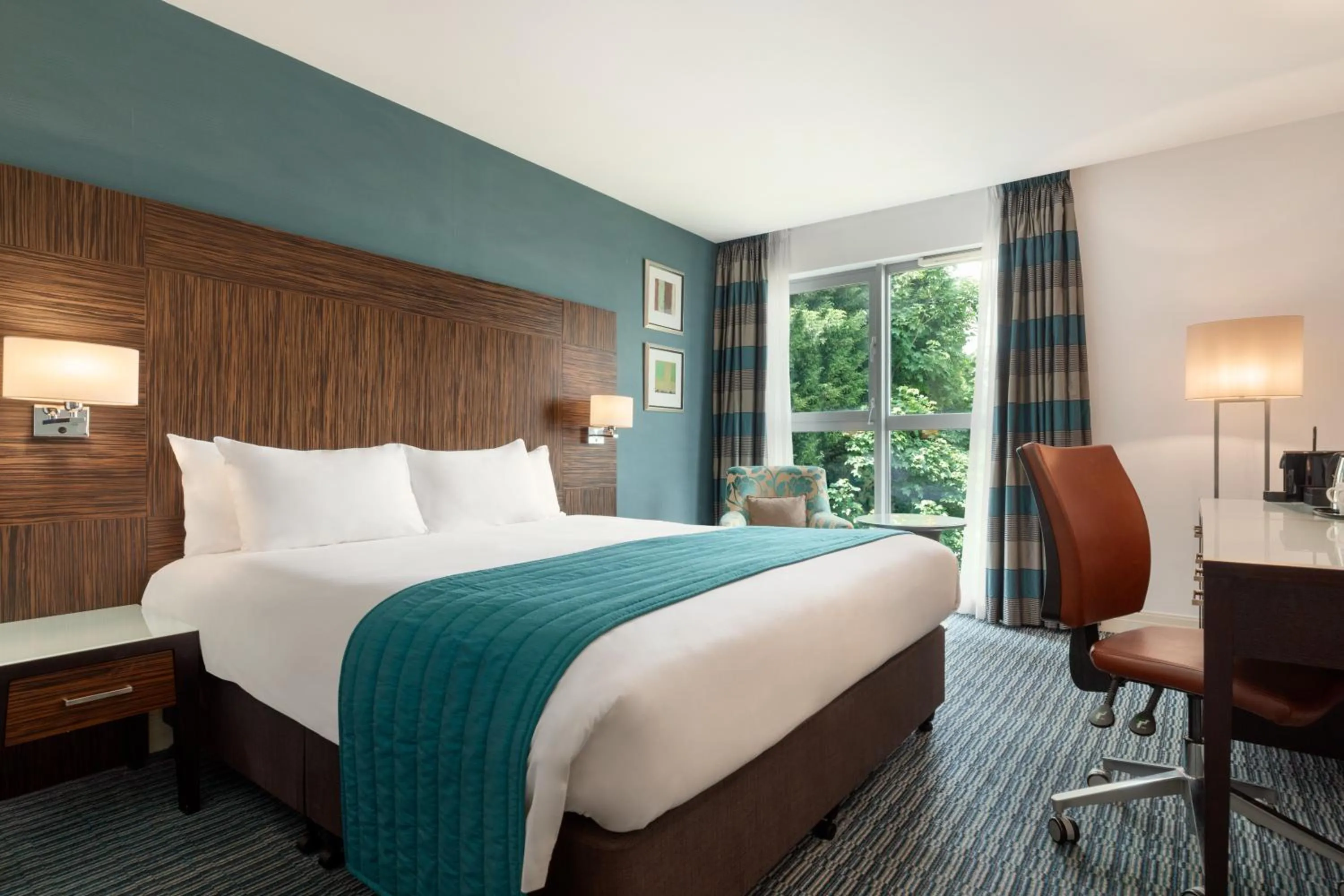 Premium King Room in Holiday Inn Birmingham Airport - NEC by IHG