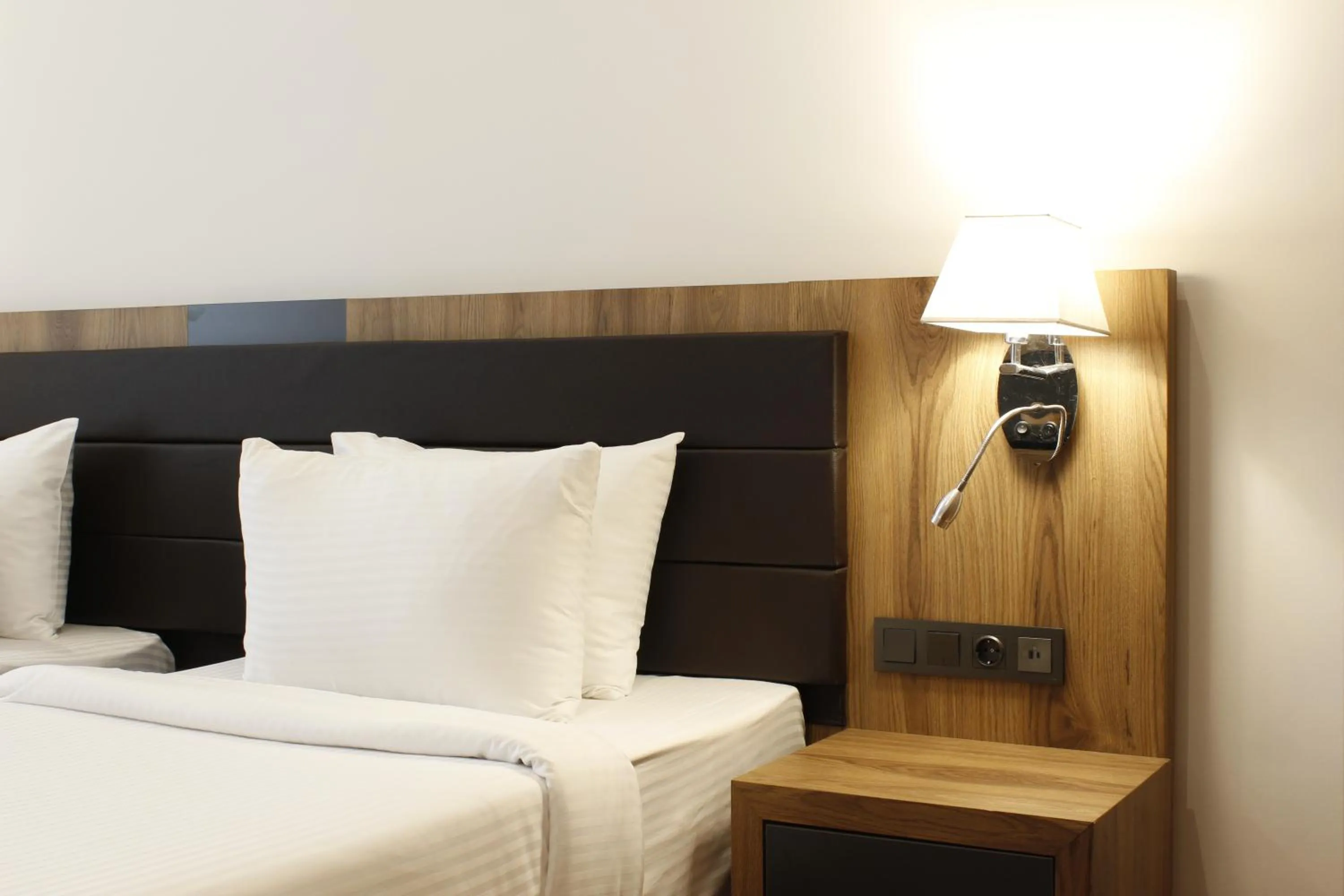 Twin Room with Two Single Beds - Smoking in Ramada by Wyndham Karacabey