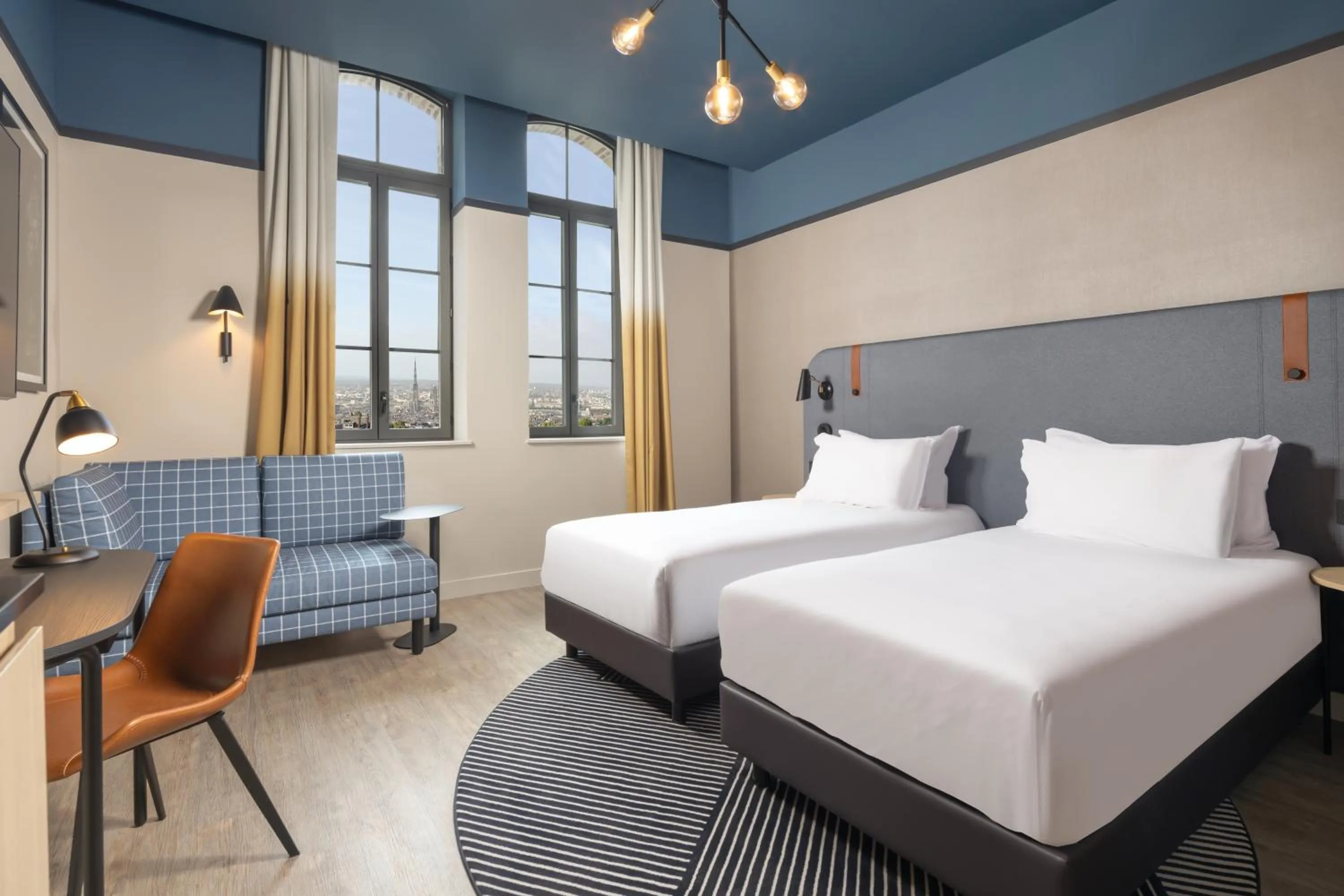Deluxe Twin Room with Cathedral and City View in Hyatt Place Rouen