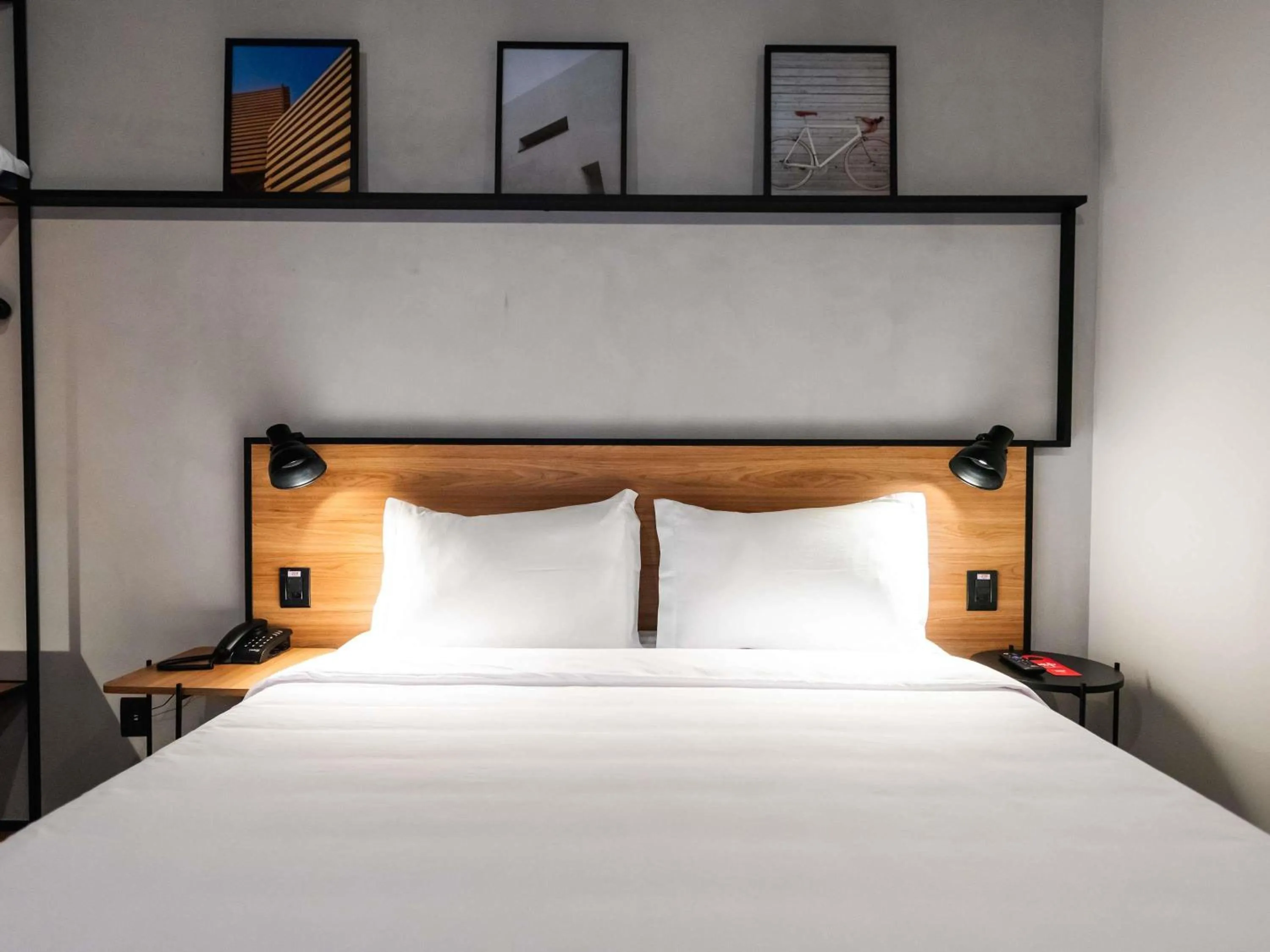 Standard Double Room in ibis Tubarão