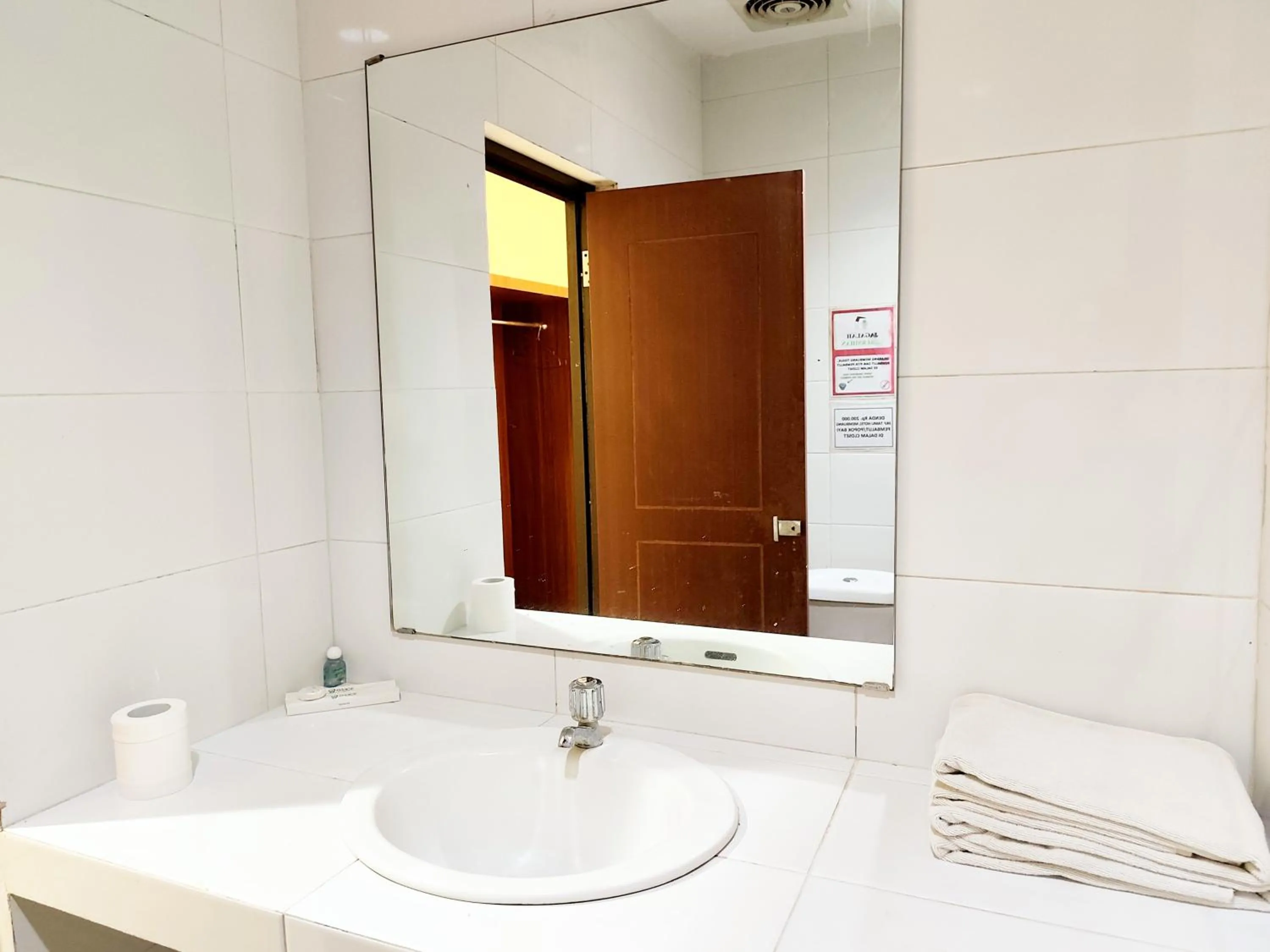 Superior Double Room in Grace Setia Hotel