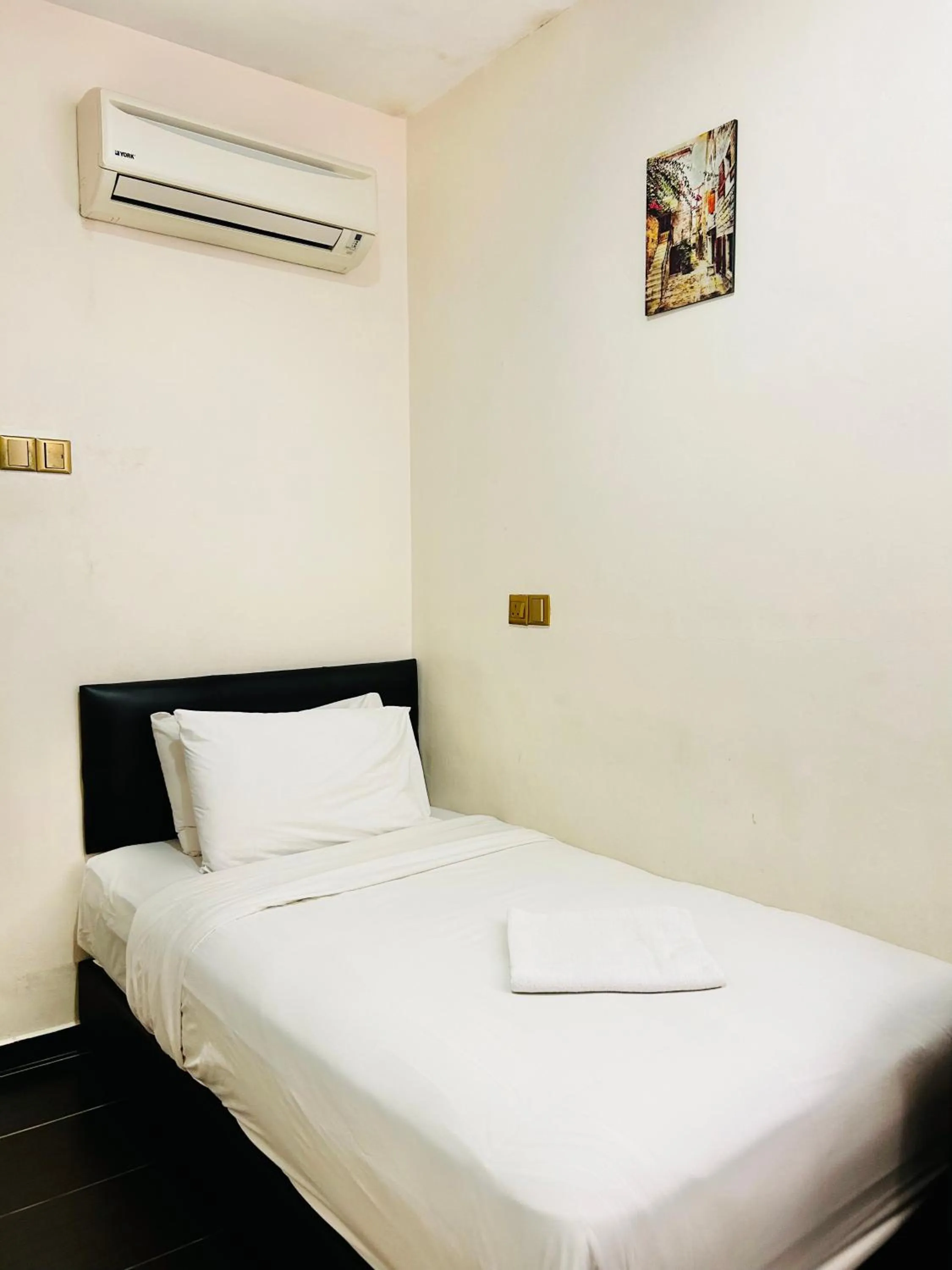 Superior Single Room in DS Hotel