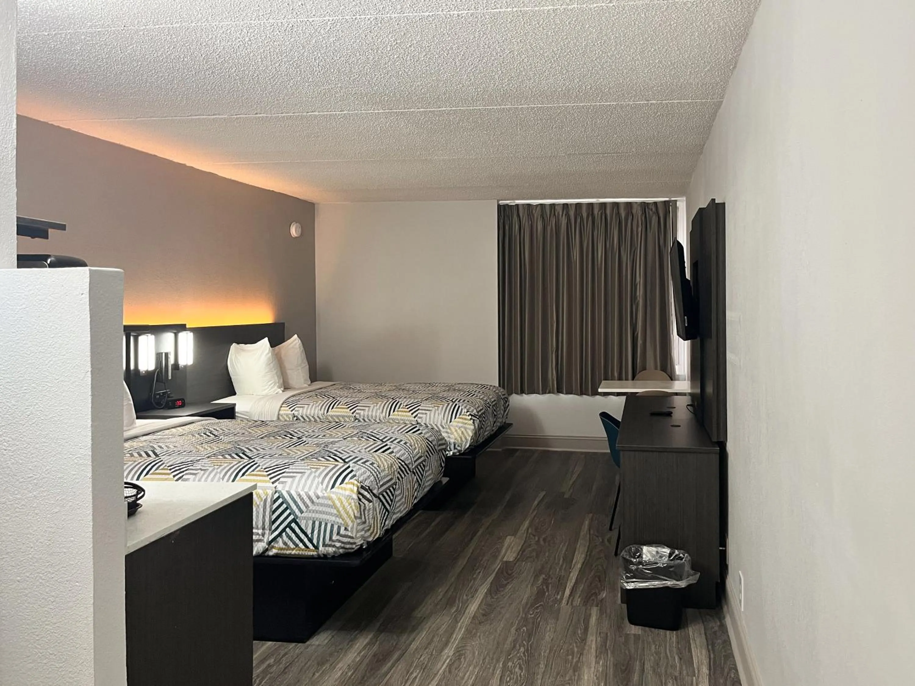 Quadruple Room - Disability Access - Non-Smoking in Studio 6 Rock Hill, SC Cherry Road