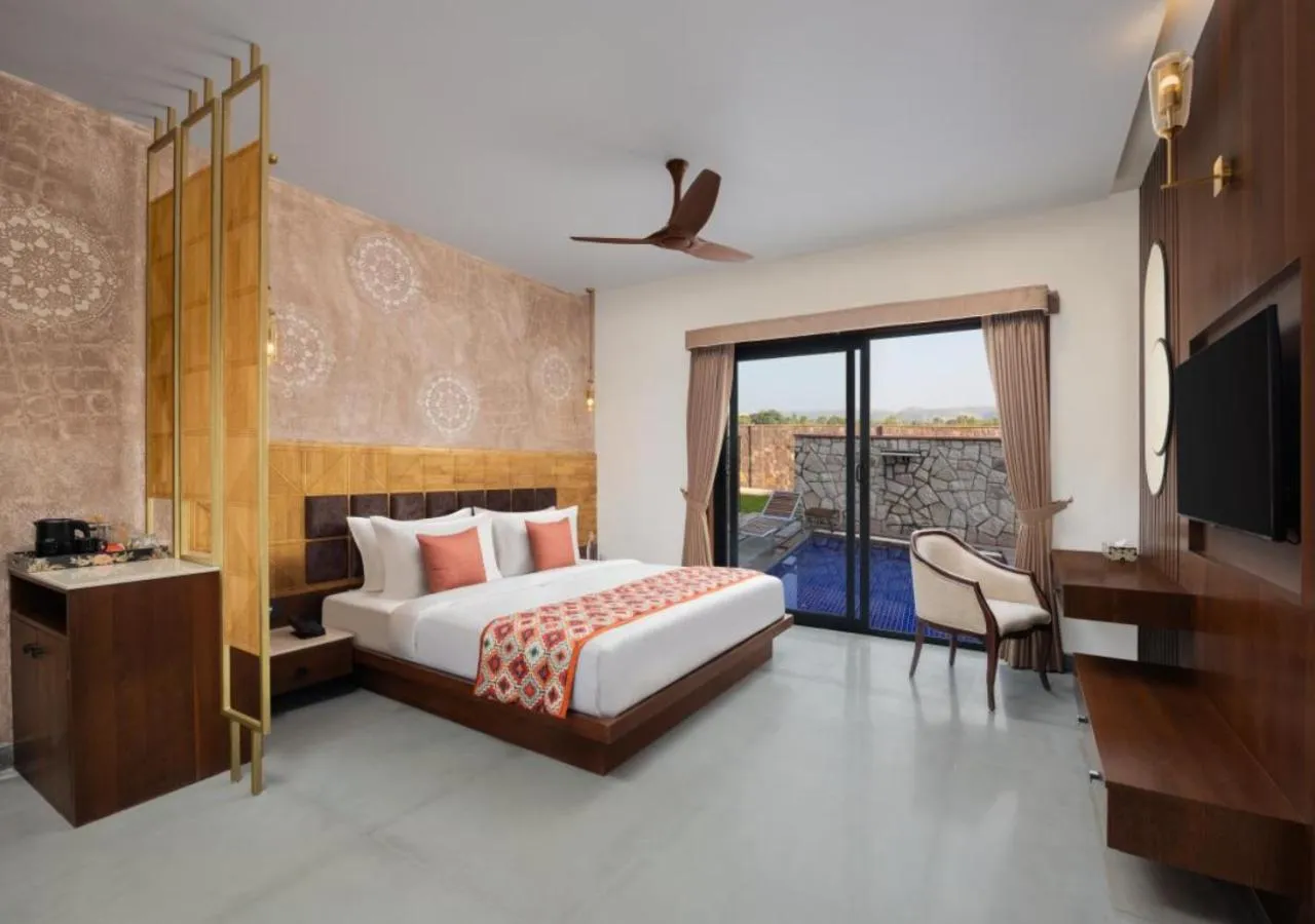 Luxury Room with Plunge Pool - single occupancy in Bookmark Resorts, Jogi Mahal, Ranthambore