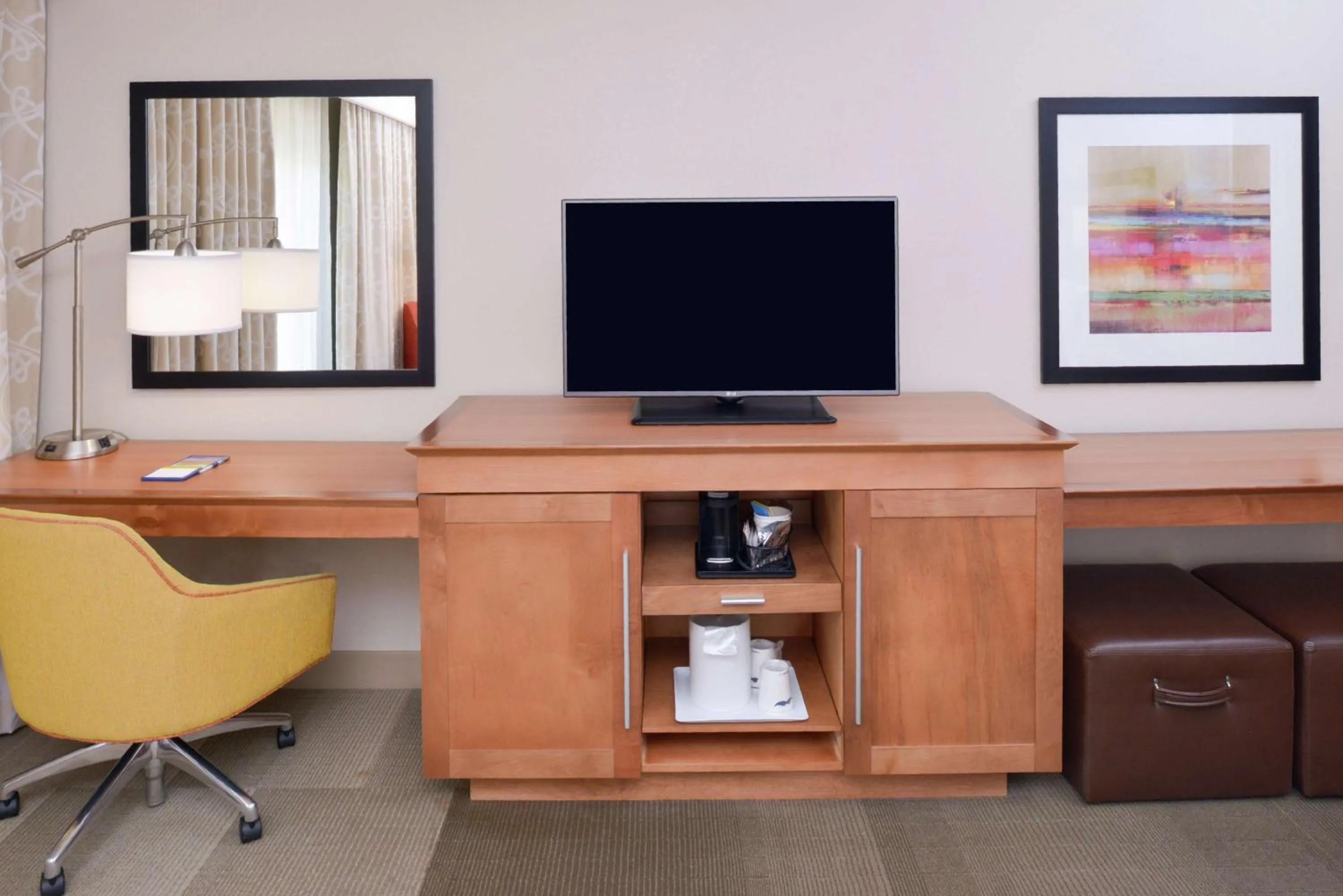 King Room - Non-Smoking in Hampton Inn & Suites by Hilton Lonoke