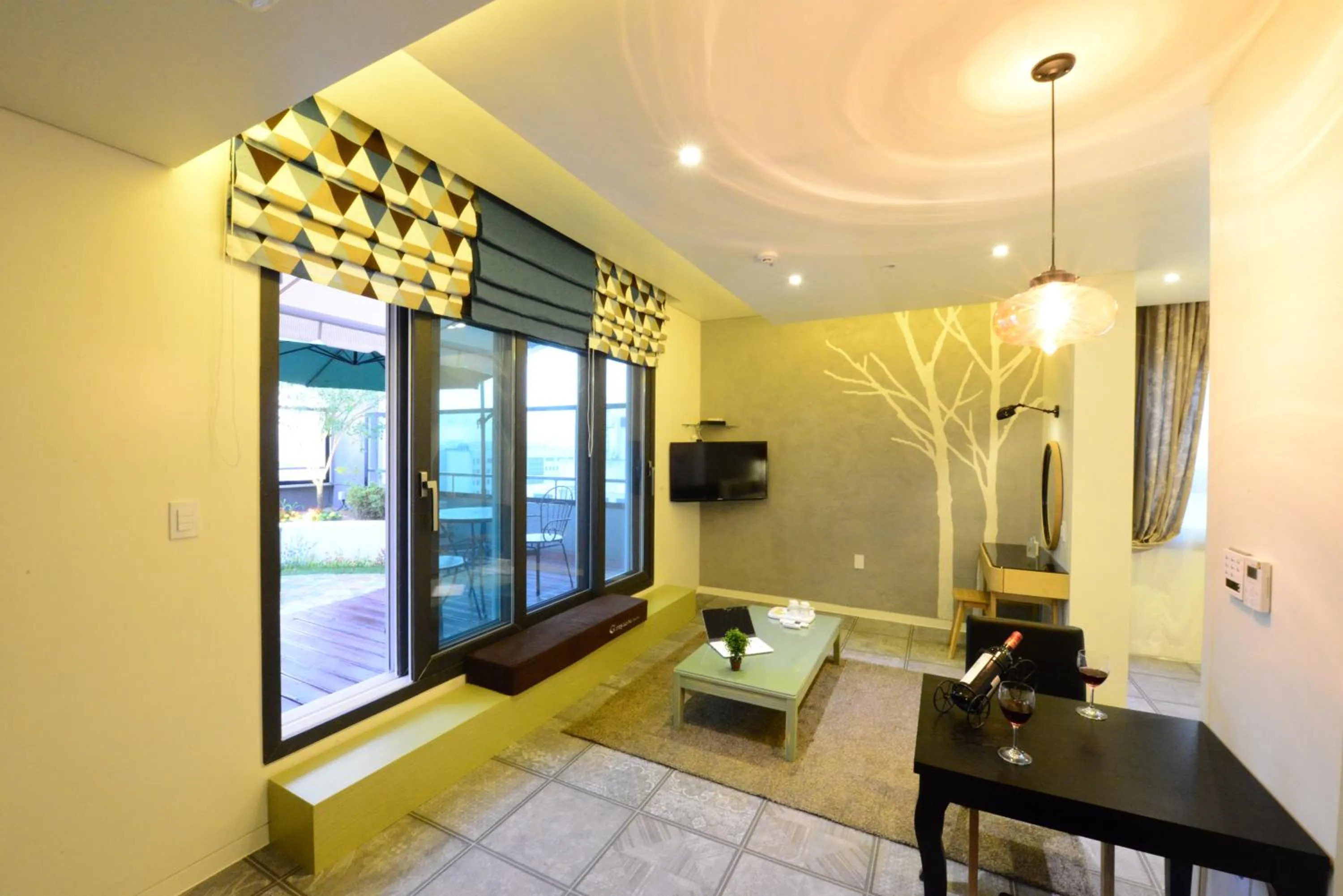 Studio with Garden View in Dunsan Graytone Hotel