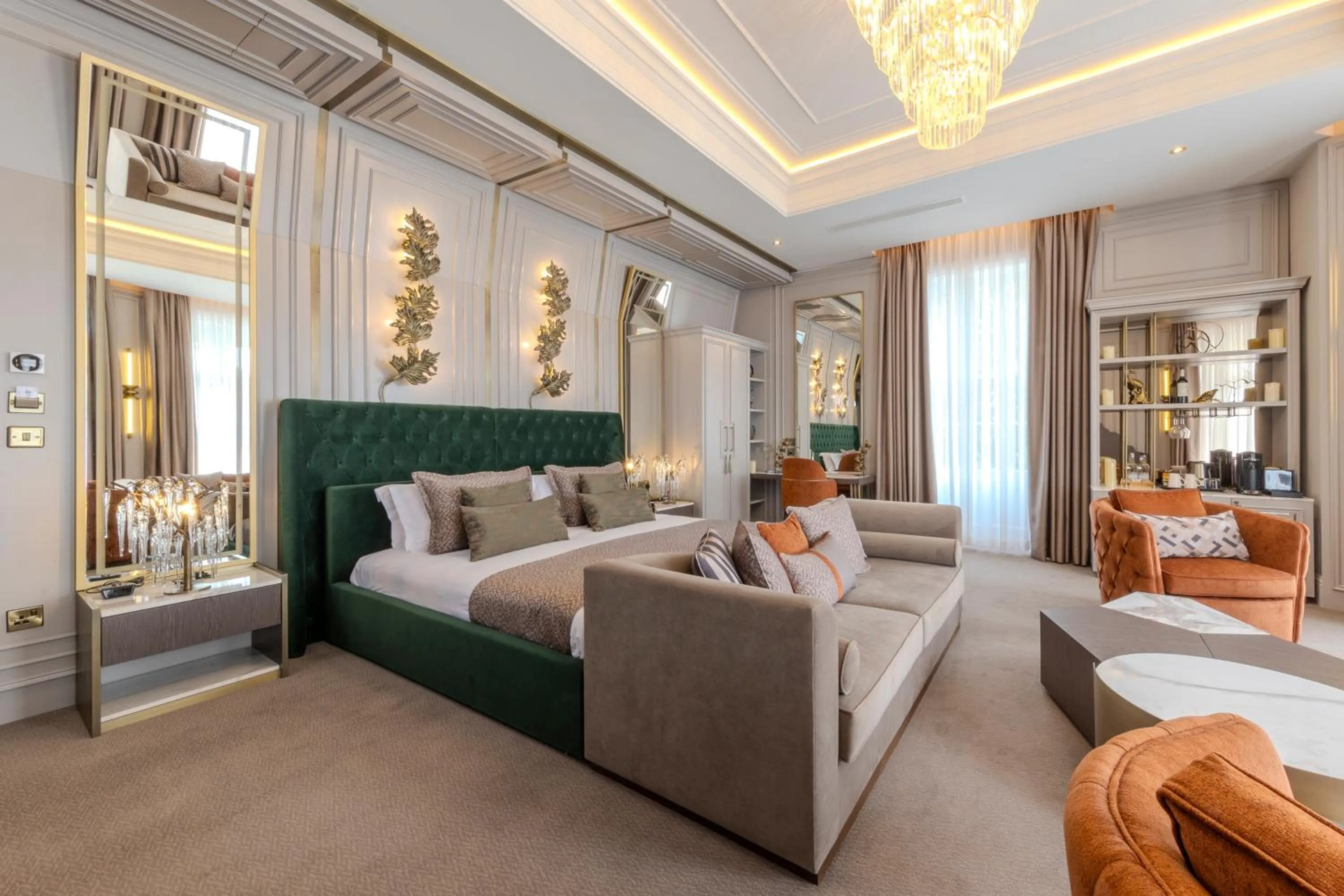 King Suite with Sofa Bed and Balcony - Sea View in Best Western Premier Dover Marina Hotel & Spa